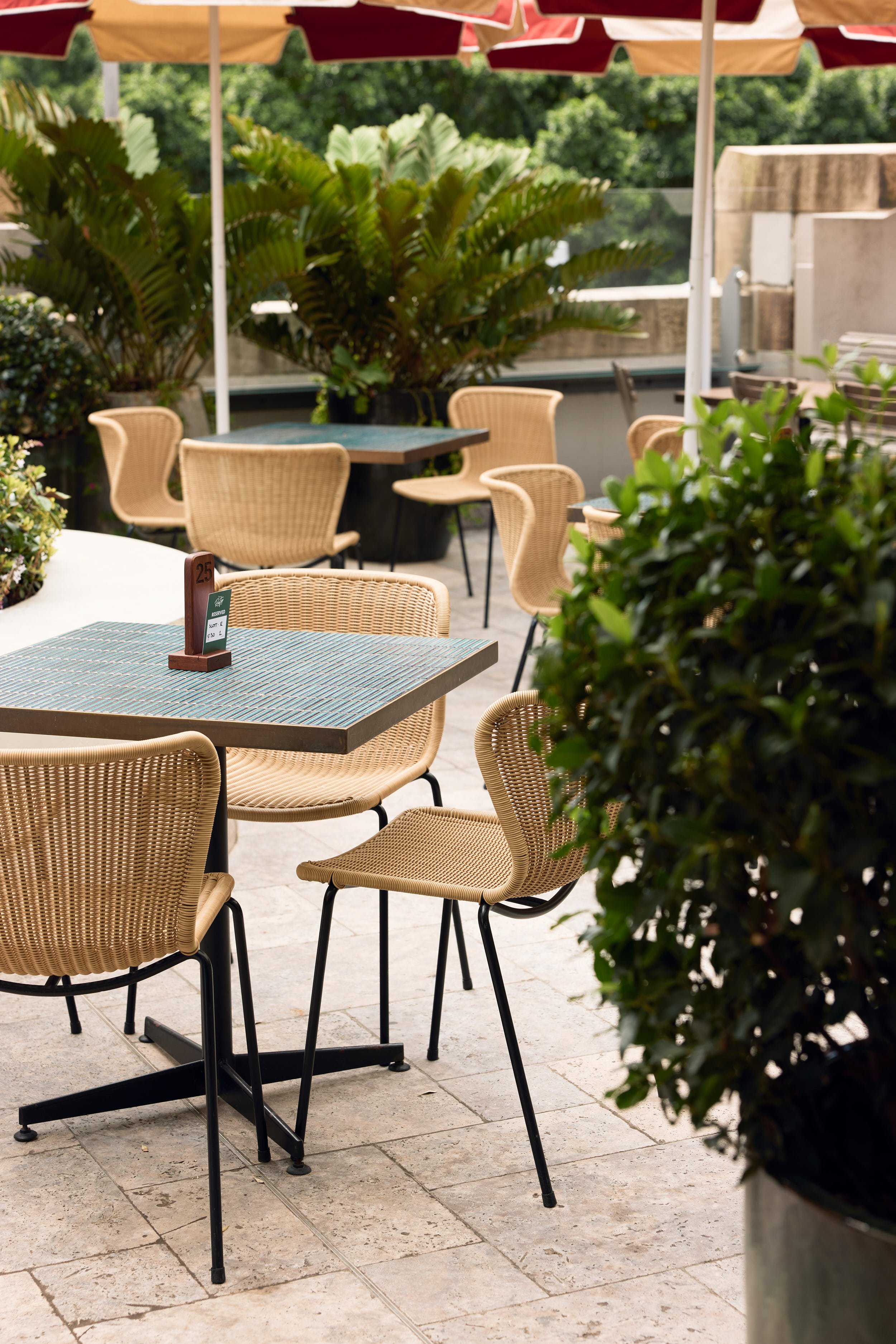 THESUSSEXHOTEL_April_StevenWoodburn_184.jpg