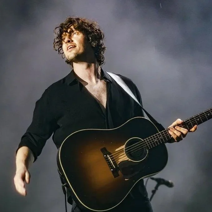 Dean Lewis 
