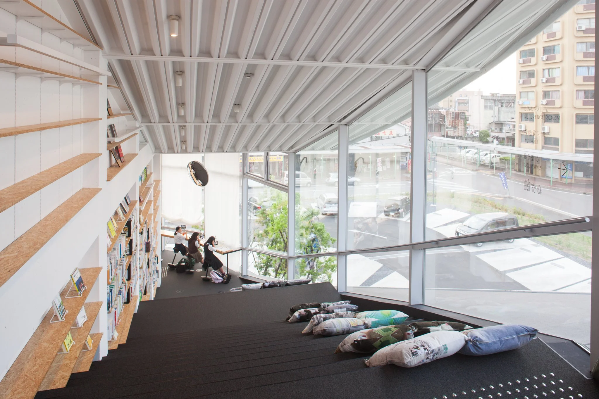 Akihisa Hirata - Ota Library-12.jpg