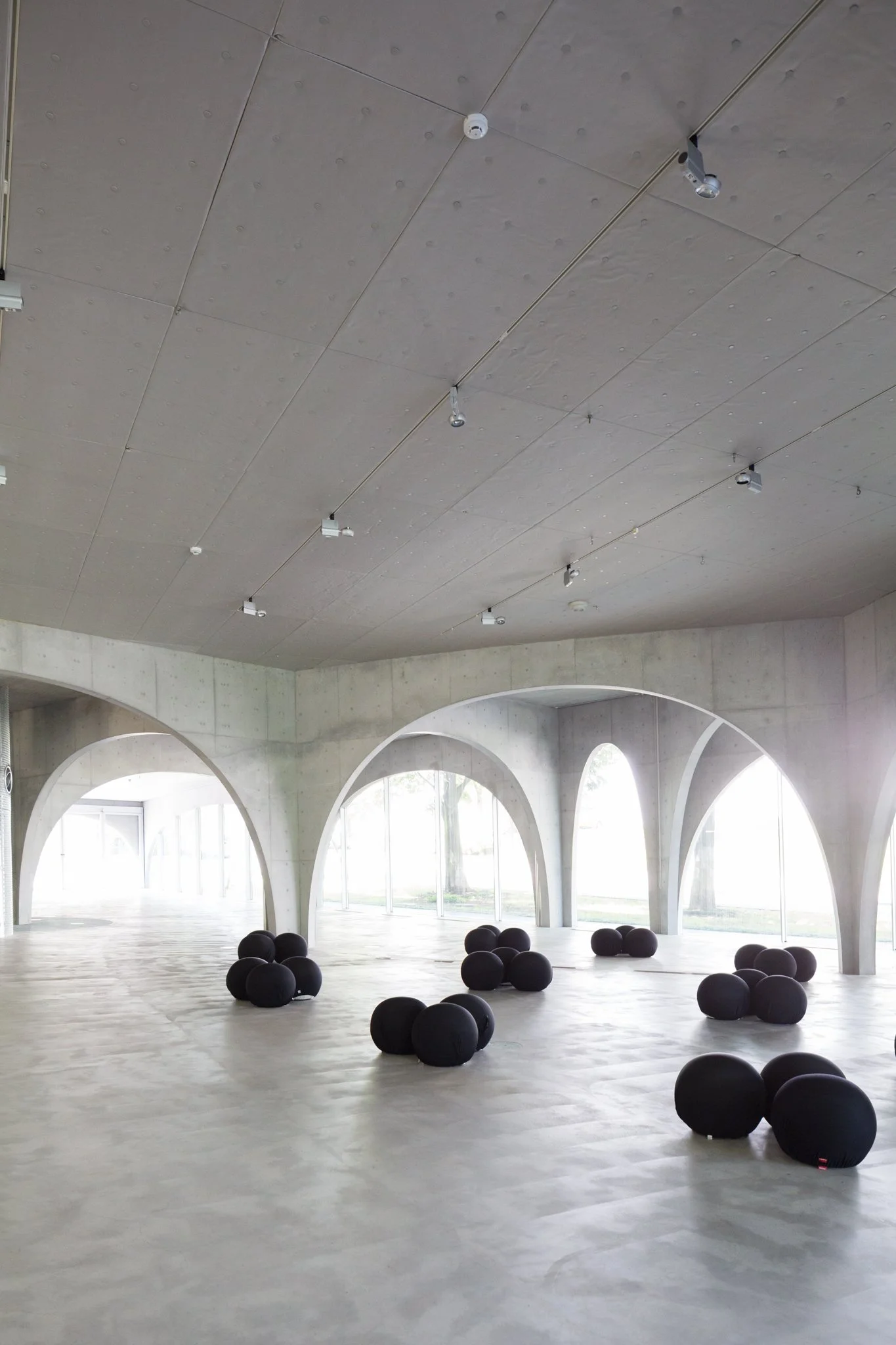 Toyo Ito - Tama Art University Library-08.jpg