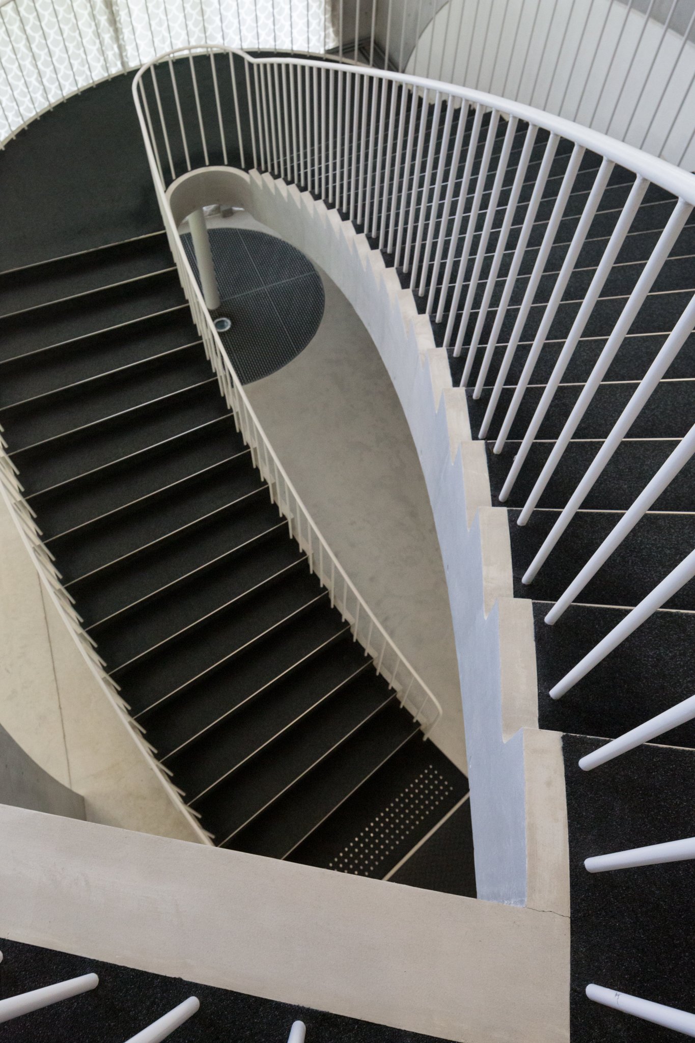 Toyo Ito - Tama Art University Library-19.jpg