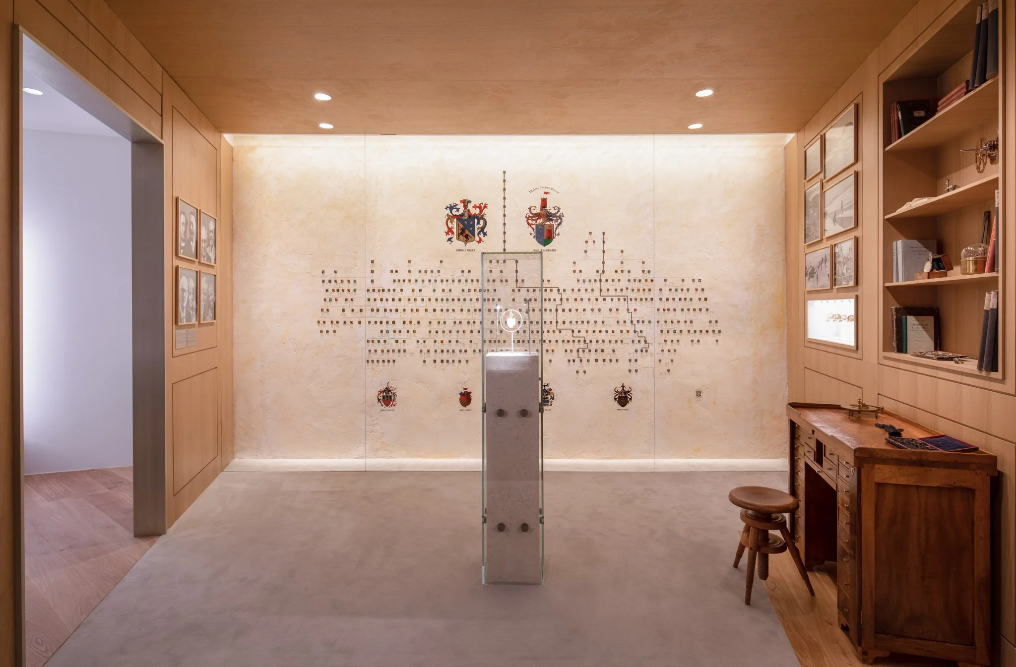 Audemars Piguet - Exhibition Tokyo Vincent Hecht-05.jpg