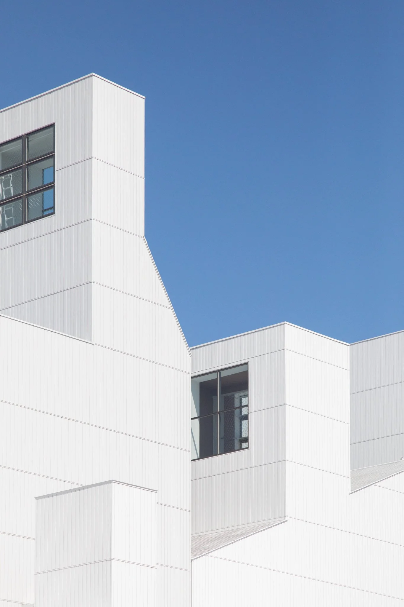 Sou Fujimoto Architects - Ishinomaki Cultural Center-05.jpg