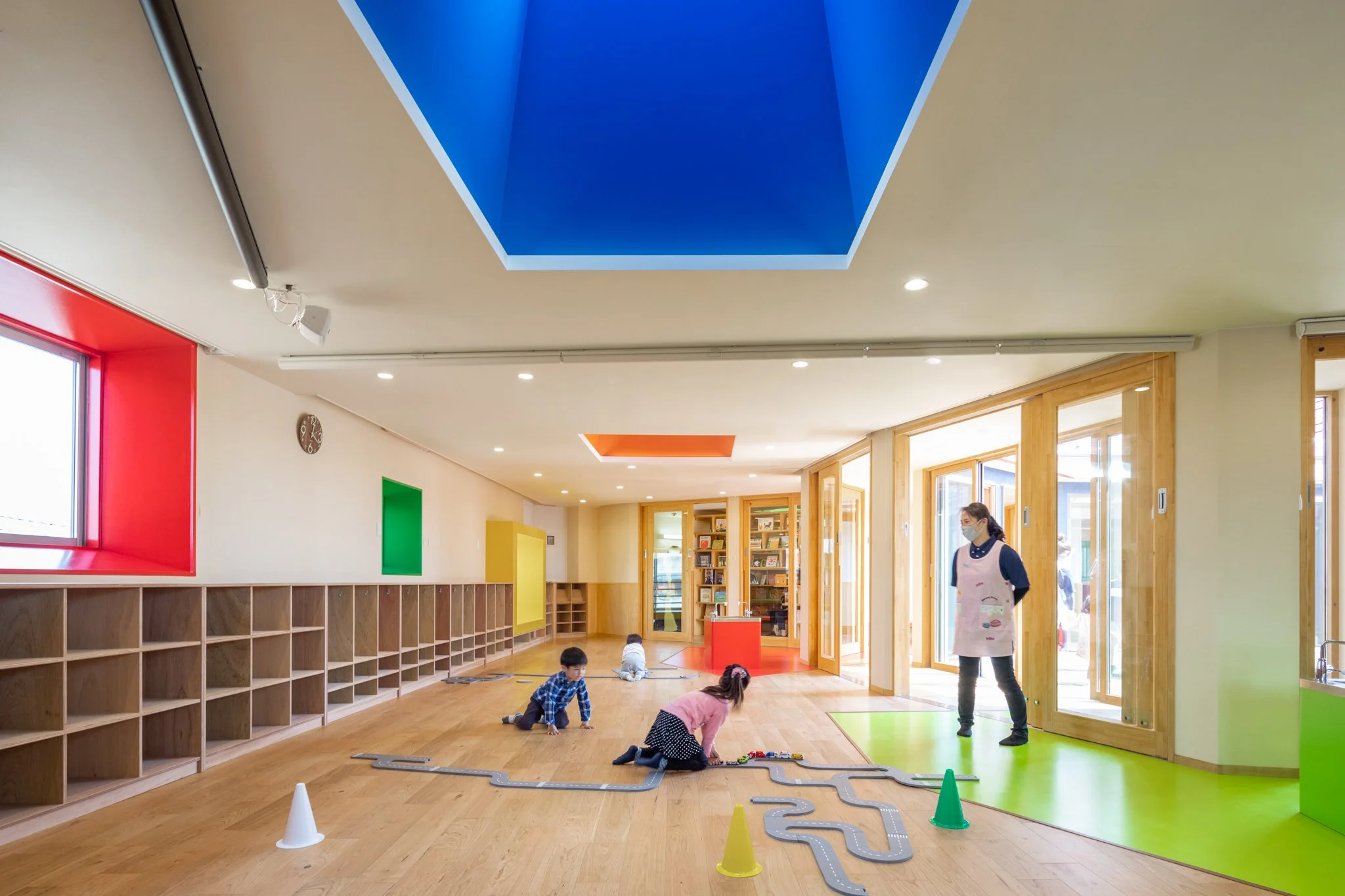 teamLab Architects - KidsLabo Minami-Nagareyama -6.jpg