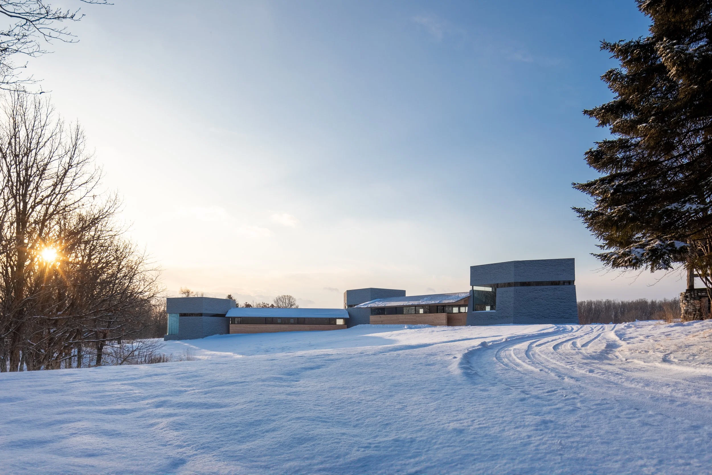 ANTEO - Field House Winter-04.jpg