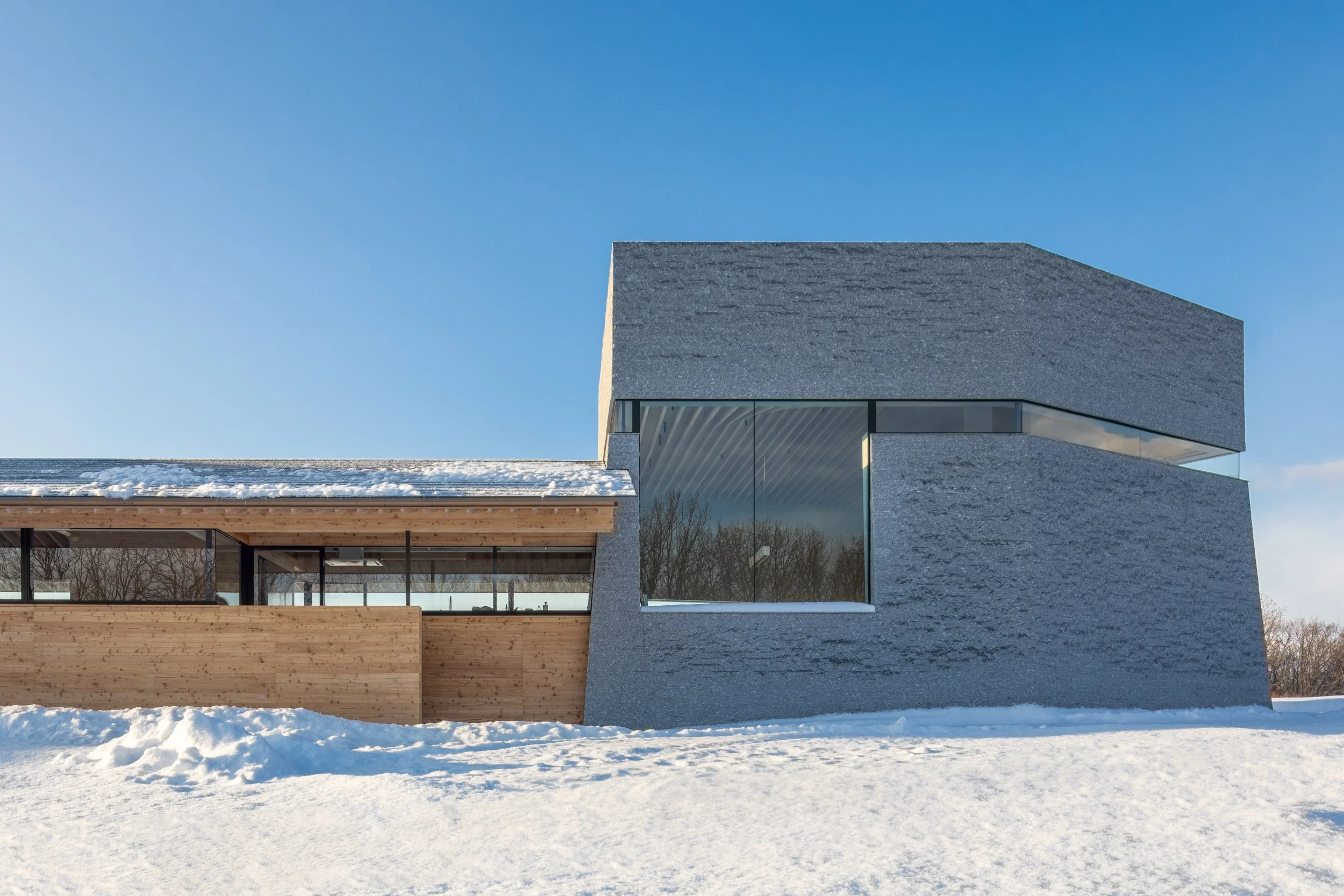 ANTEO - Field House Winter-10.jpg