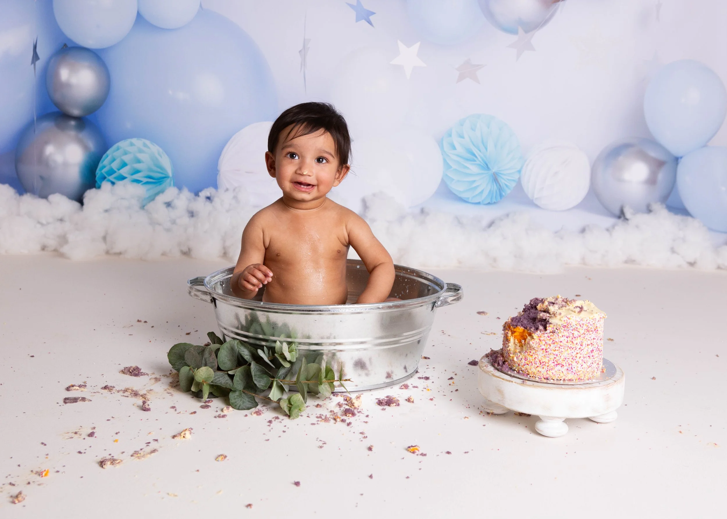 Amy Fernandes - Cake smash-28.jpg
