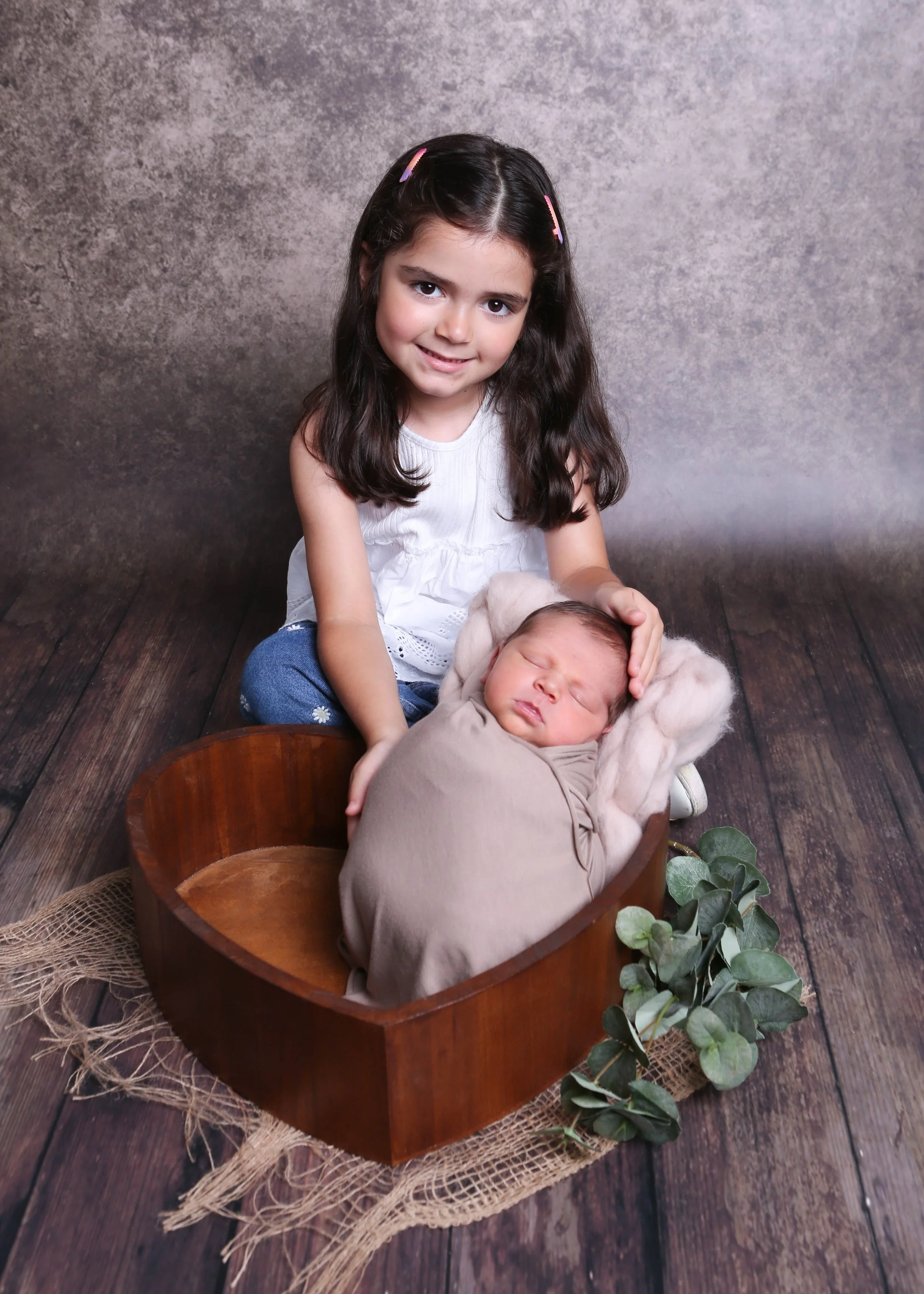 Tamires - Newborn-29.jpg