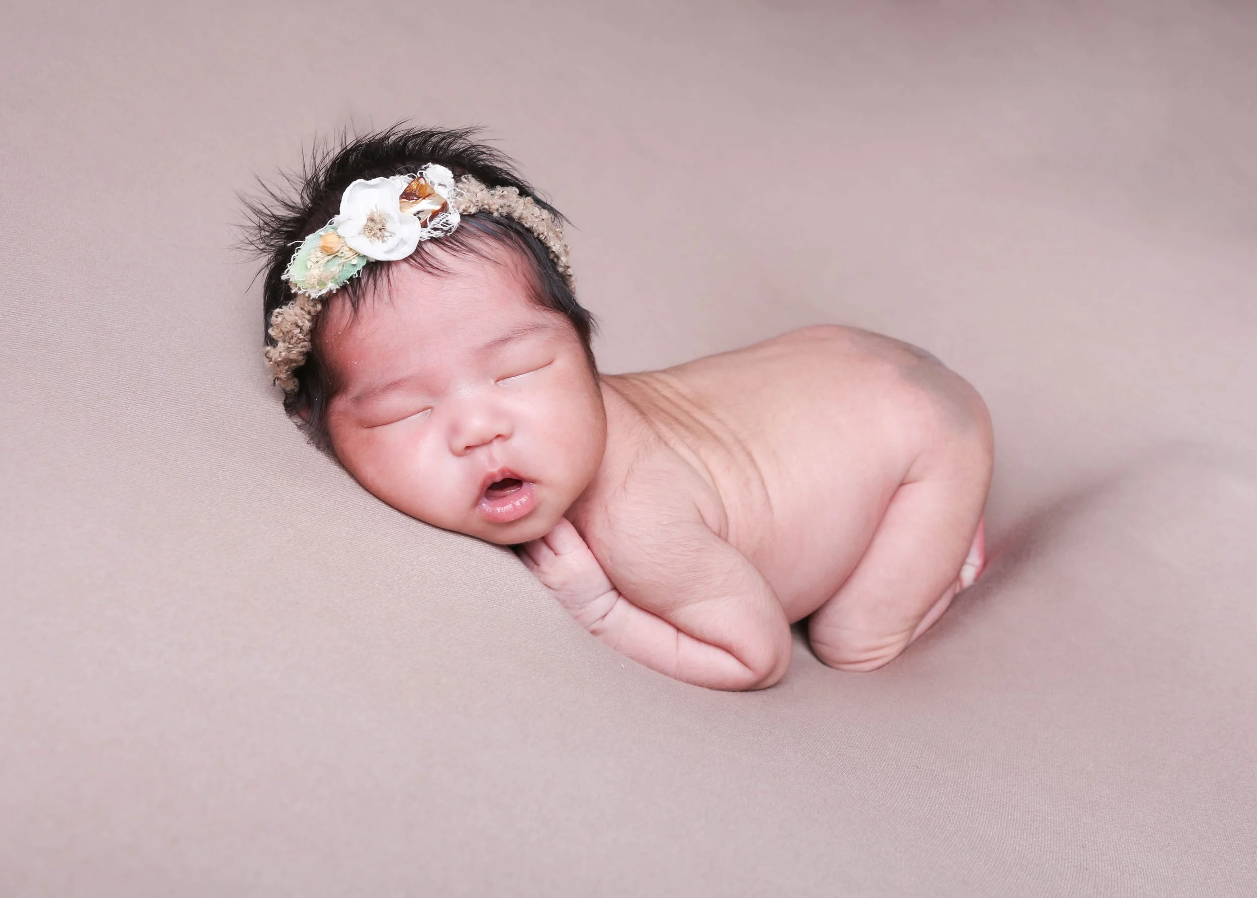 Anita - Newborn-24.jpg