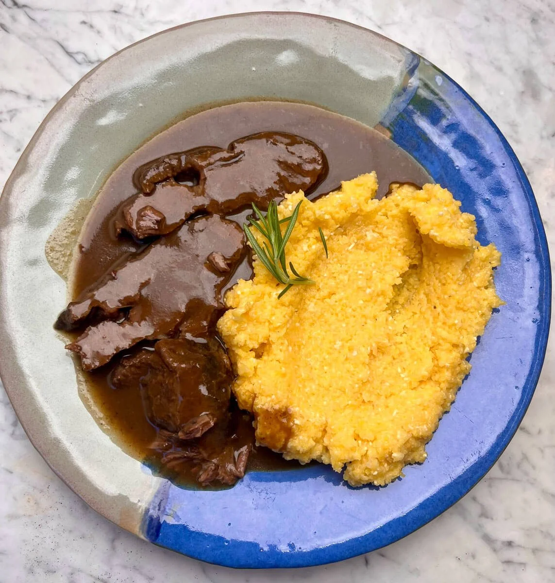 mittagsmenu-brasato-polenta-bramata-zuerich.jpg