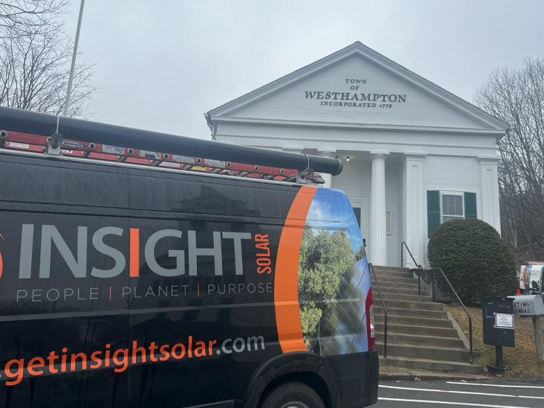 2025-0320-TOWN-HALL-SOLAR-Start-Insight-Van-and-Town-Hall-Front-Door-768x576.png