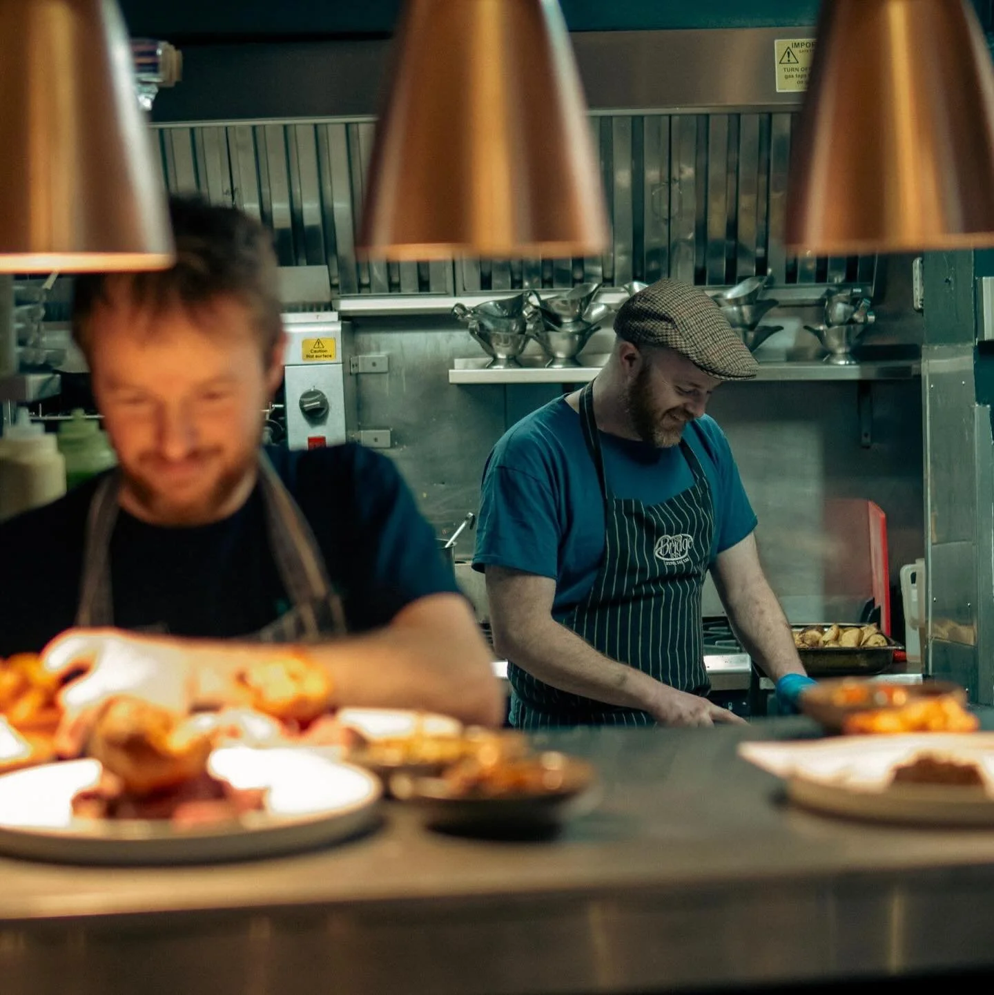 -𝘼𝙪𝙩𝙪𝙢𝙣 𝙖𝙩 2 𝘽𝙧𝙞𝙙𝙜𝙚𝙨-

The days are getting shorter, the air a little crisper, and the leaves are painting the town in gold and red. While the season cools outside, our restaurant is glowing warm and welcoming inside.

We can&rsquo;t w