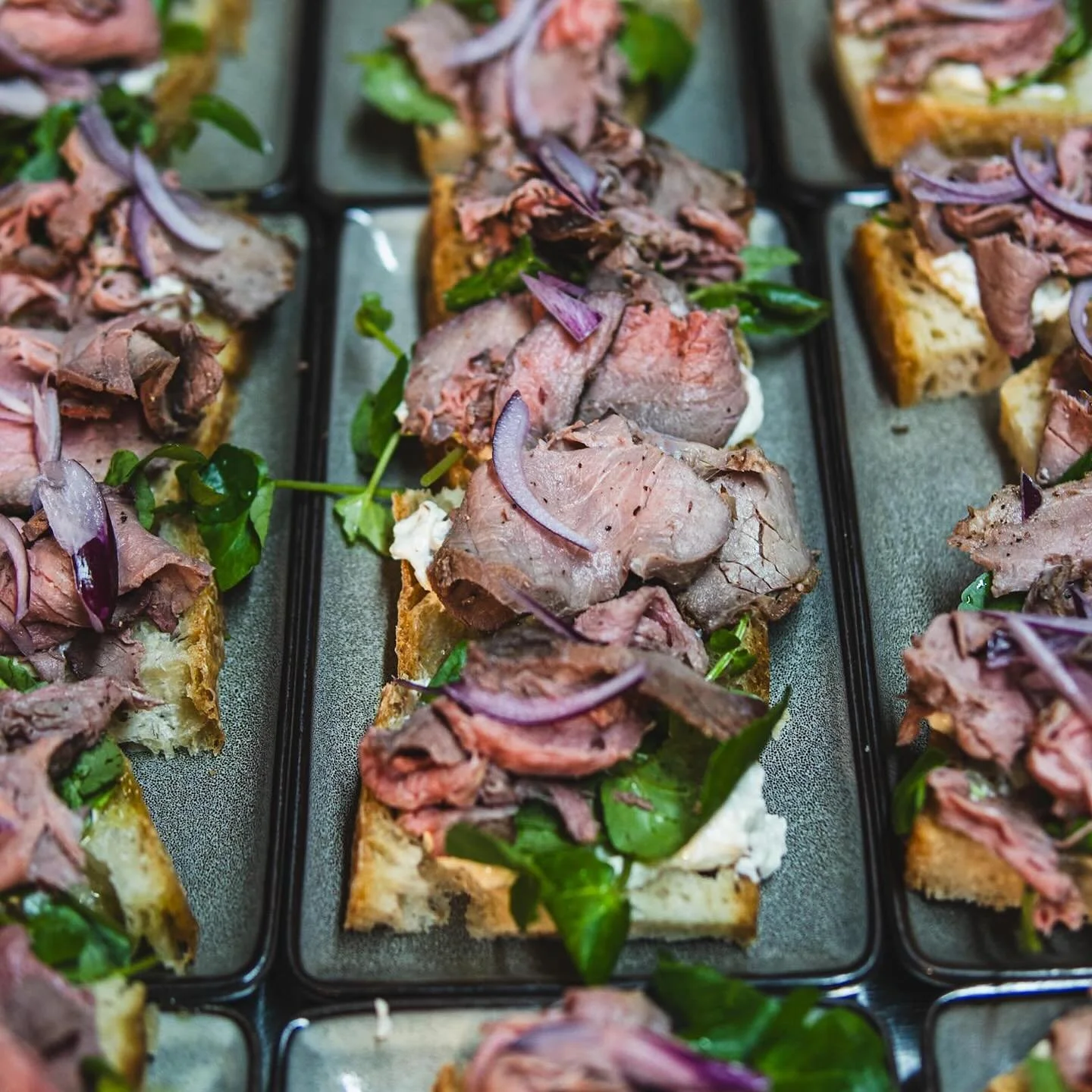 -𝙋𝙧𝙞𝙫𝙖𝙩𝙚 𝙀𝙫𝙚𝙣𝙩-

Such a pleasure hosting a dinner for Weston&rsquo;s Cider &mdash; Herefordshire&rsquo;s beloved cider barons, crafting award-winning blends since 1880.
Our chefs loved creating a special tasting menu for the evening.
Big 