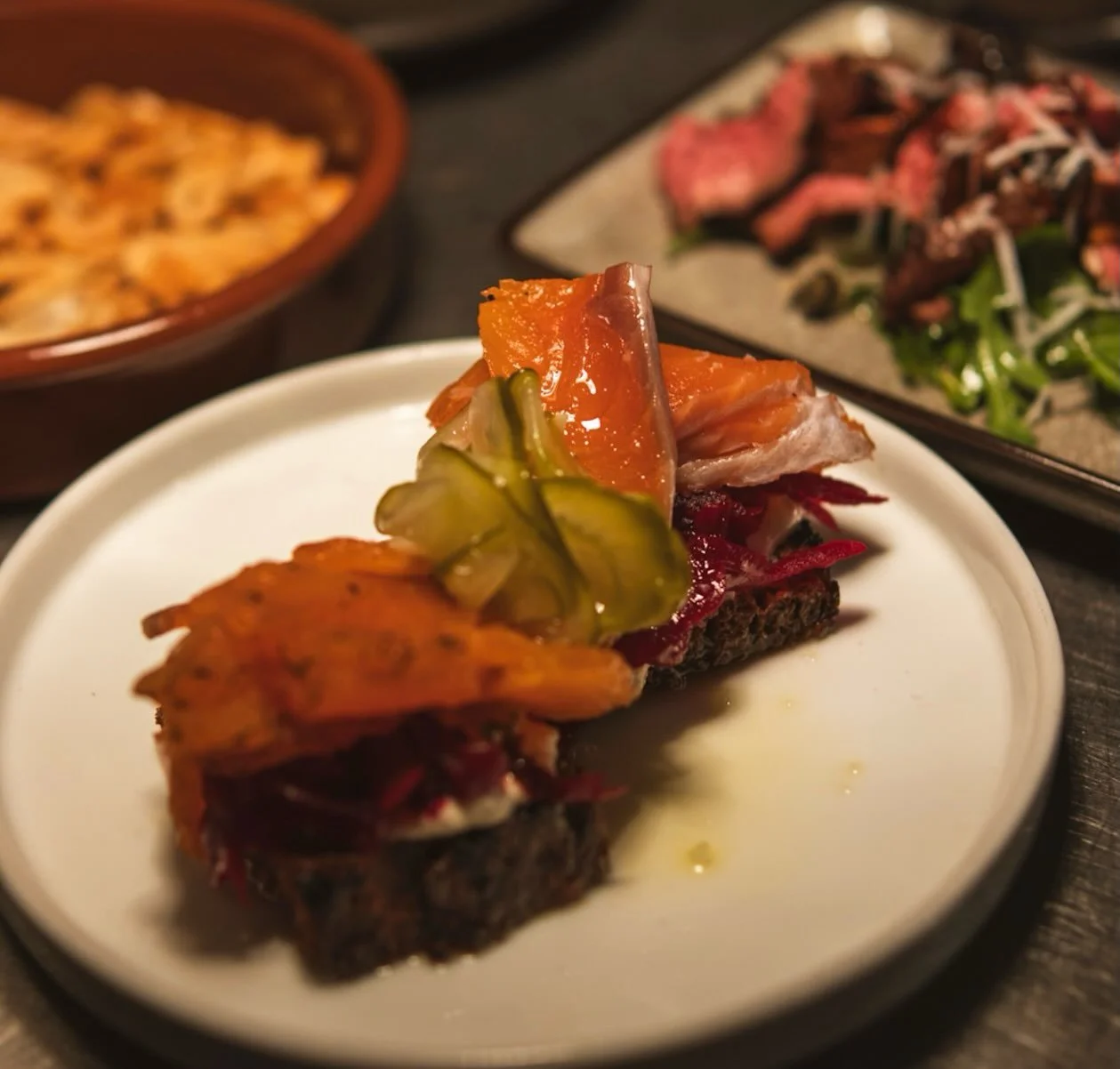 -𝘽𝘼𝙉𝙆 𝙃𝙊𝙇𝙄𝘿𝘼𝙔 𝙈𝙊𝙉𝘿𝘼𝙔-

Make the most of the last day of the long weekend at 2 Bridges.

We&rsquo;re open for lunch today, 12pm&ndash;3pm, serving our usual lunch tapas alongside a few French-inspired dishes to keep the Bank Holiday f