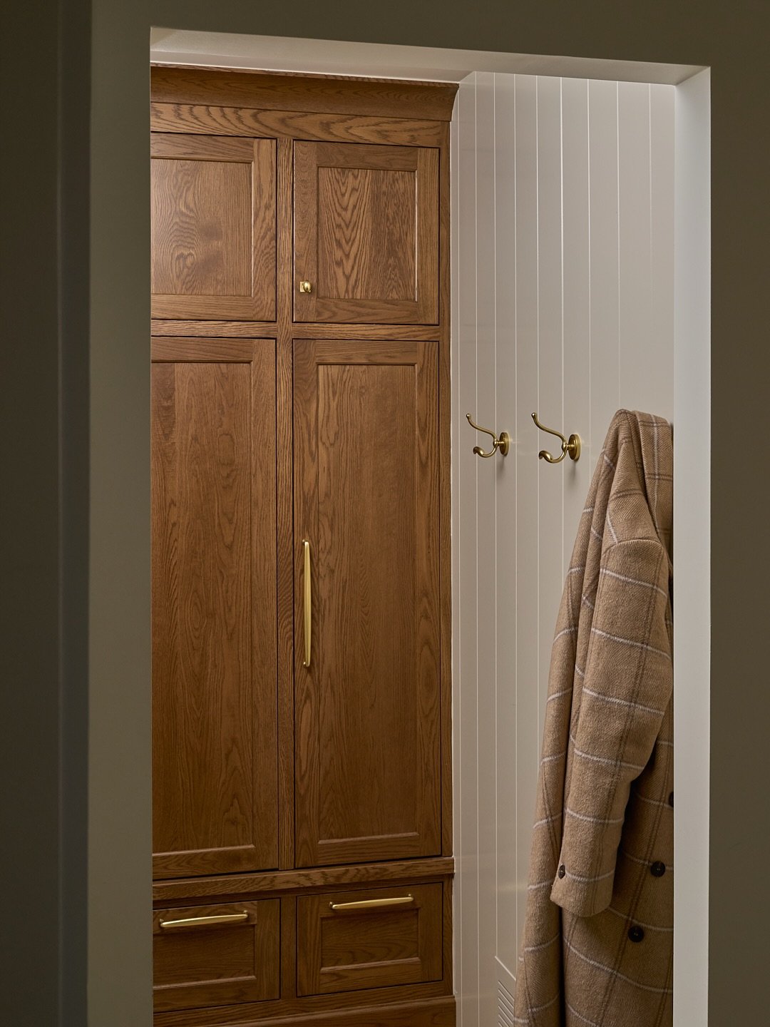 Mudrooms are one of the hardest working spaces in a home&mdash;but that doesn&rsquo;t mean they have to feel chaotic.

Just because it&rsquo;s where everything lands&mdash;backpacks, shoes, sports gear, the daily drop&mdash;doesn&rsquo;t mean it shou