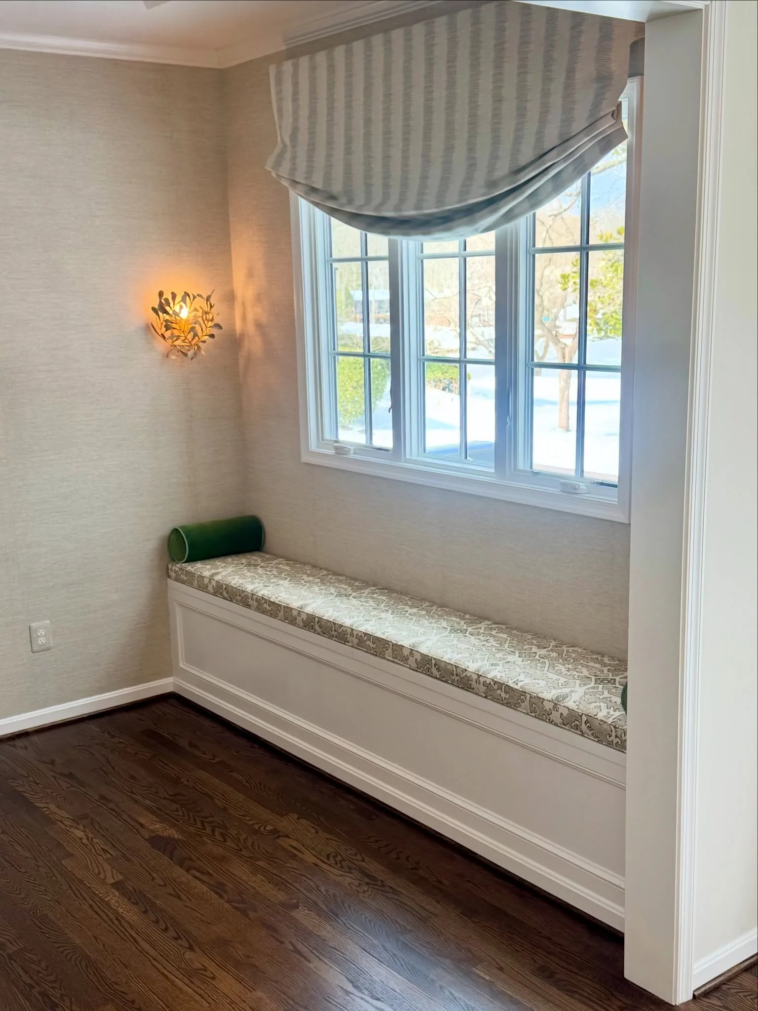 Sneak Peek! This space is almost done and we can&rsquo;t wait to share it. It&rsquo;s a gem!

#tonyamaggiointeriors #sneekpeek #interiordecorating #homedesignideas
#annapolishomedesign