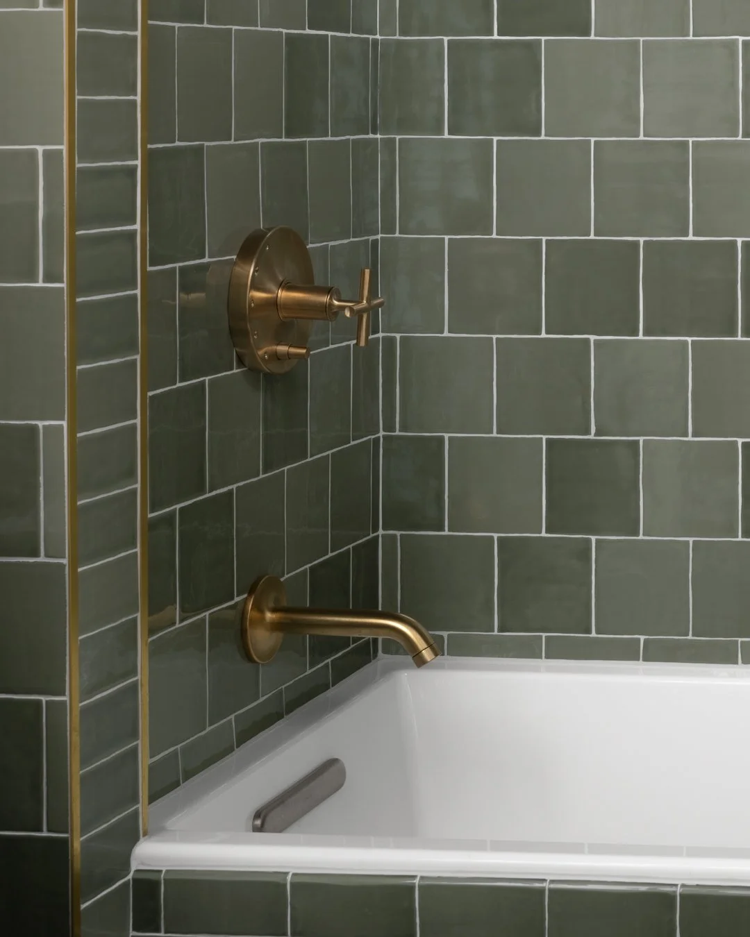 deru bath.jpg