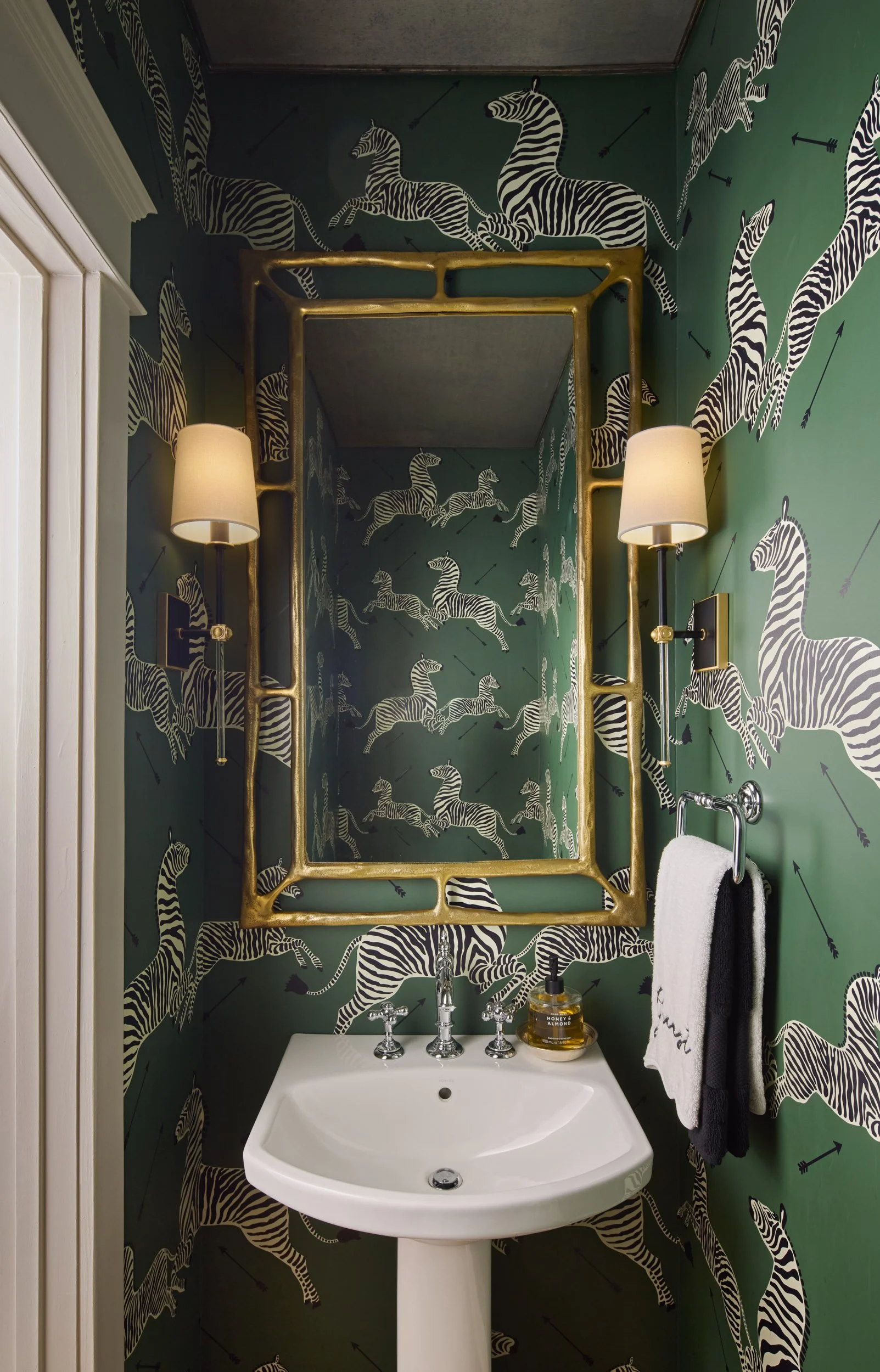 powder room