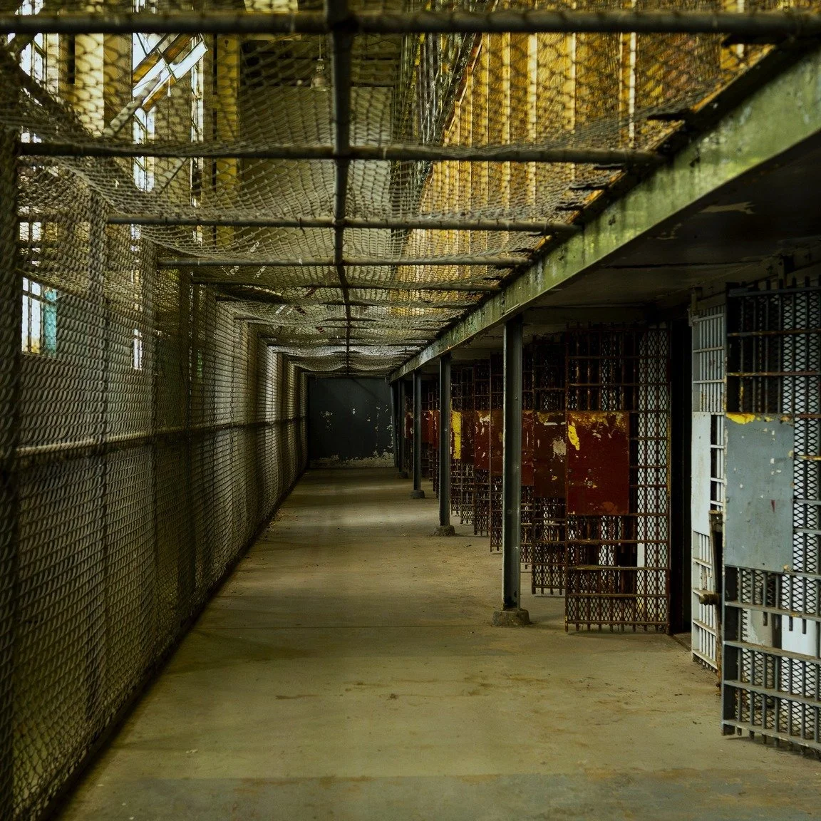 Get your tickets NOW! 👻

The Dungeon of Horrors at the West Virginia Penitentiary opens in 2 WEEKS! Grab tickets now to enter this award winning haunted house this Halloween season 📌wvpentours.com

#VisitMoundsville #MoundsvilleWV #WestVirginia #Al