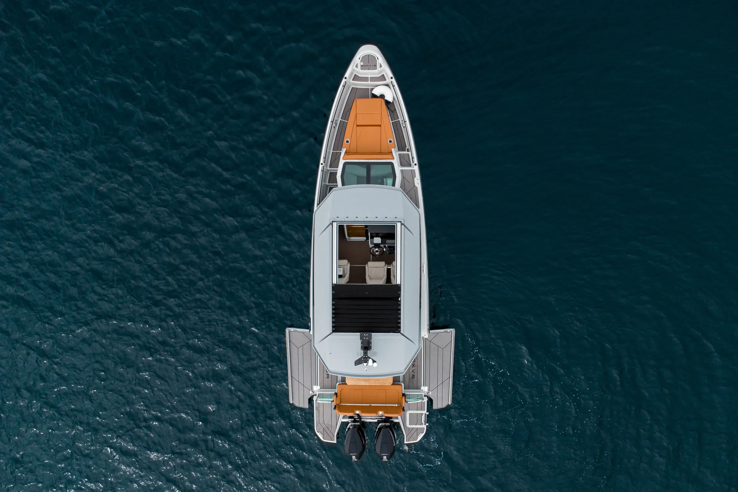 Saxdor 320 GTC 2x Marcury 300HP-64_web.webp