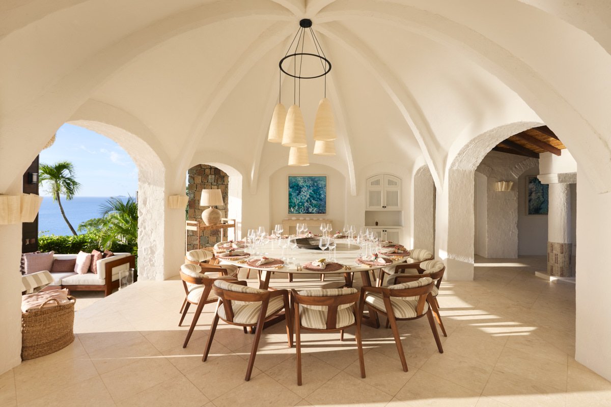 241116_Oceanus_Dining_501_Main_Medium.jpg
