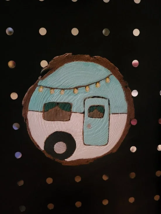 #88 round camper magnet