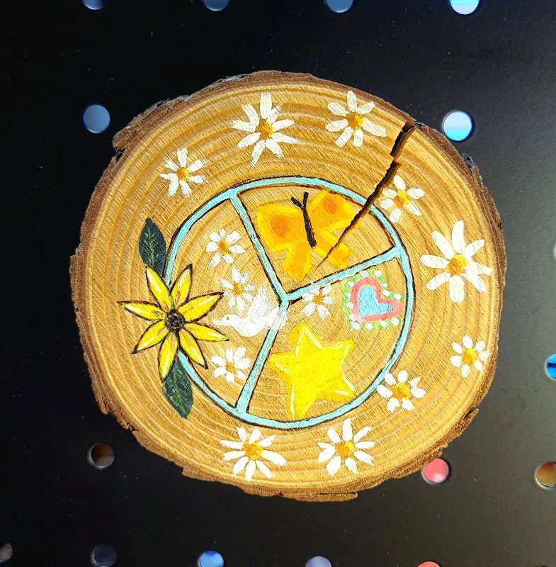 #39-PEACE SIGN AND FLOWERS MAGNET