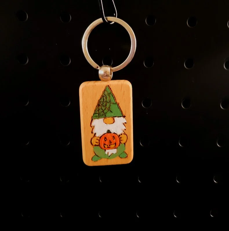 #601 green gnome with pumpkin key chain