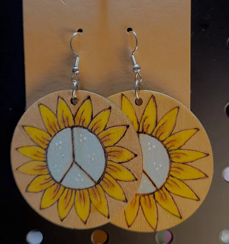#133 hippie sunflower earrings