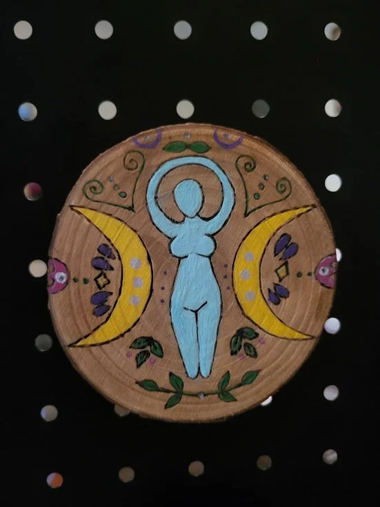 #90 moon mother magnet.