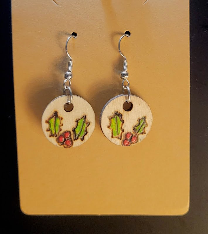 #121 sm holly earrings