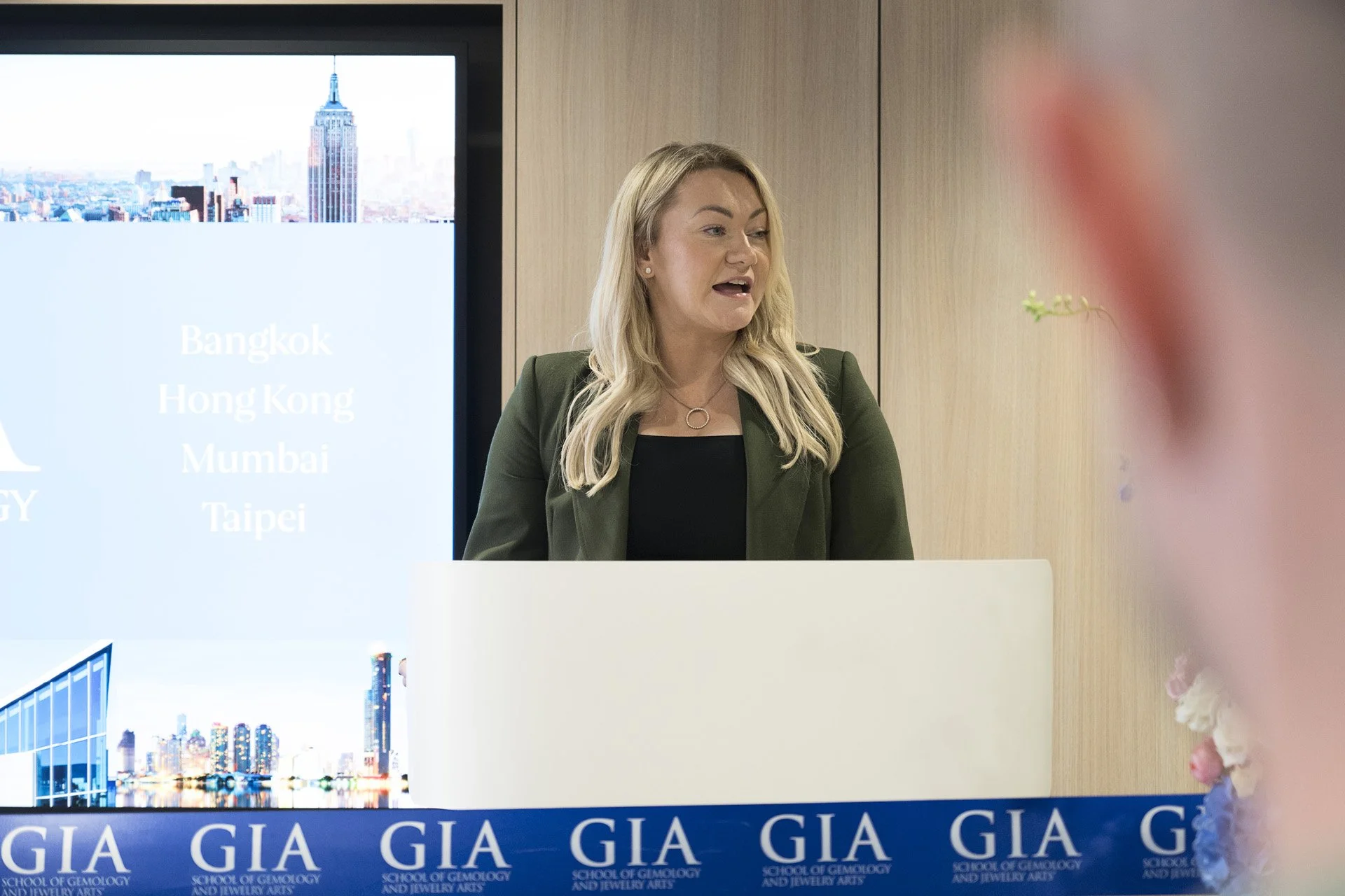 083_GIA_OpeningDayOct26_DSC_0852LR.jpg