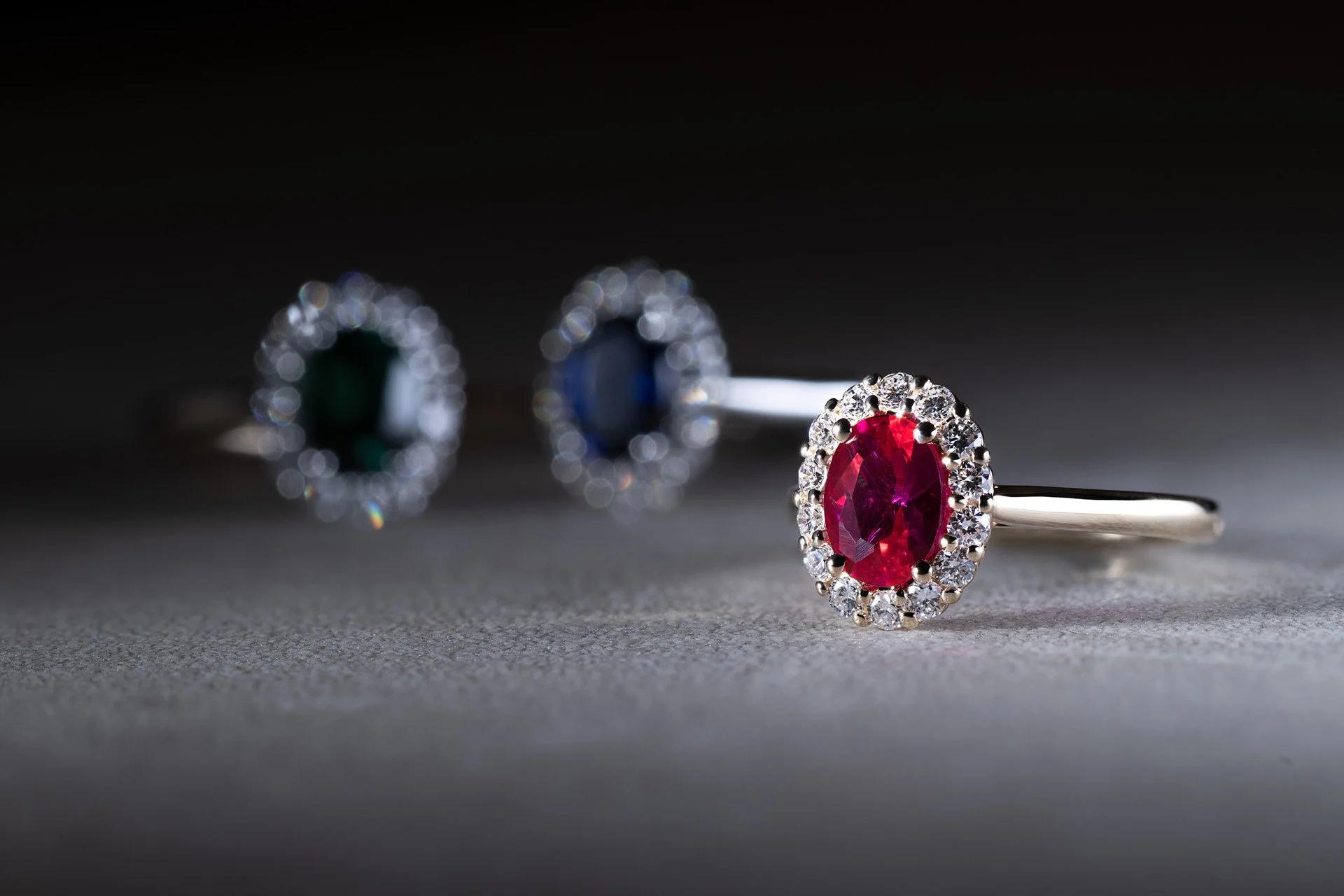 Group07 dark 5LR.jpg