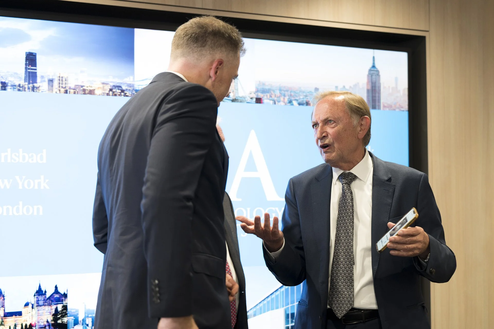 152_GIA_OpeningDayOct26_DSC_1010LR.jpg