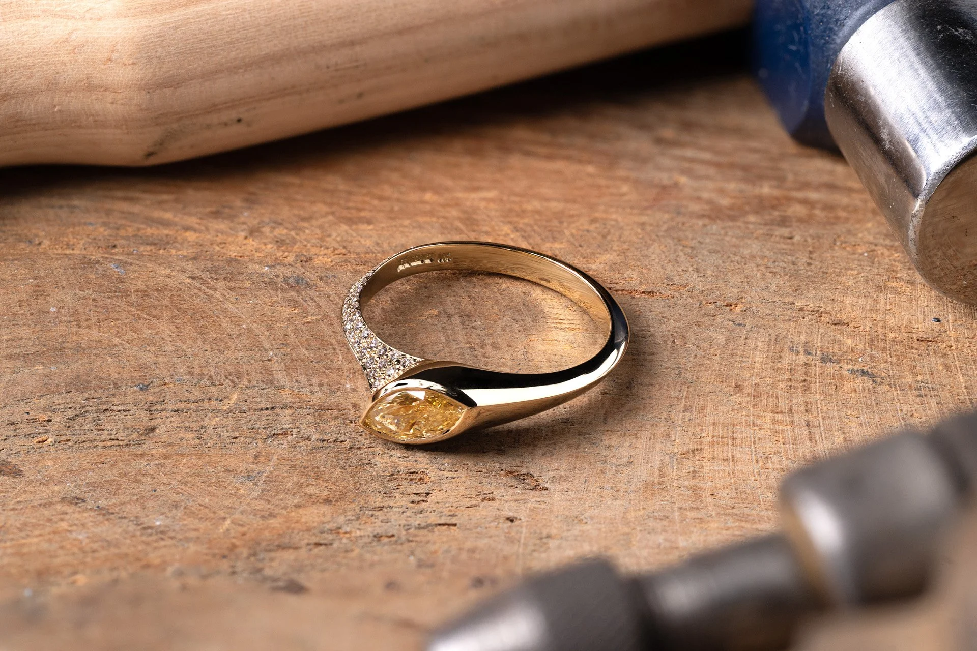 Ring 09 12_6V2LR.jpg