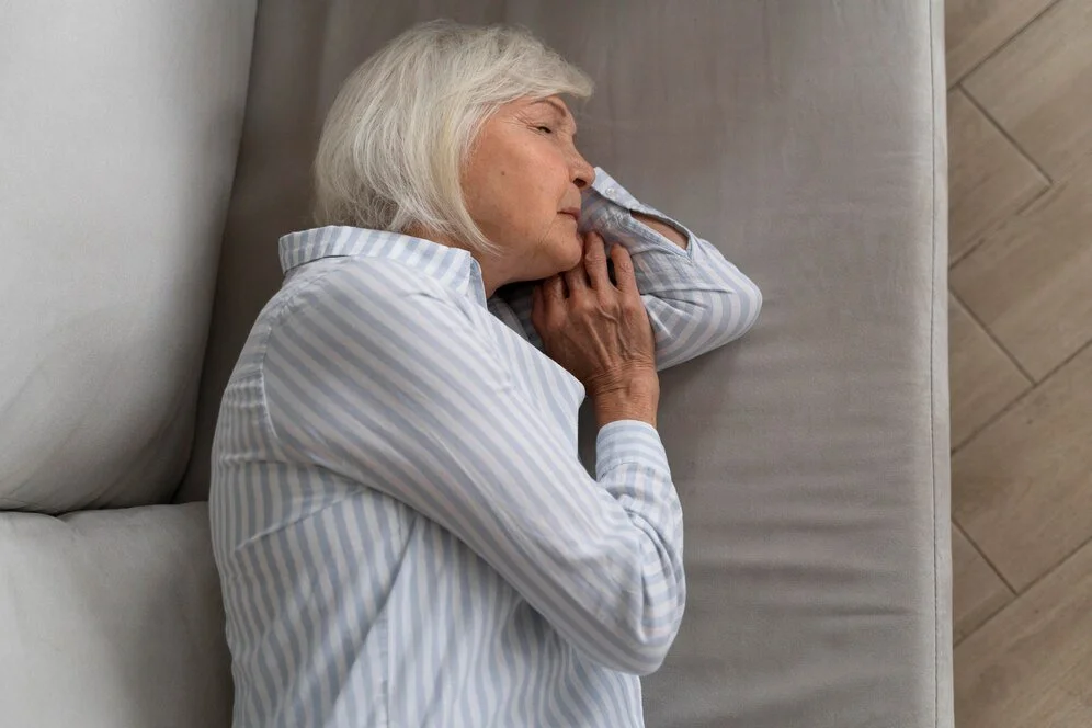 Hormonal Fluctuations & Anxiety Understanding Menopausal Connection