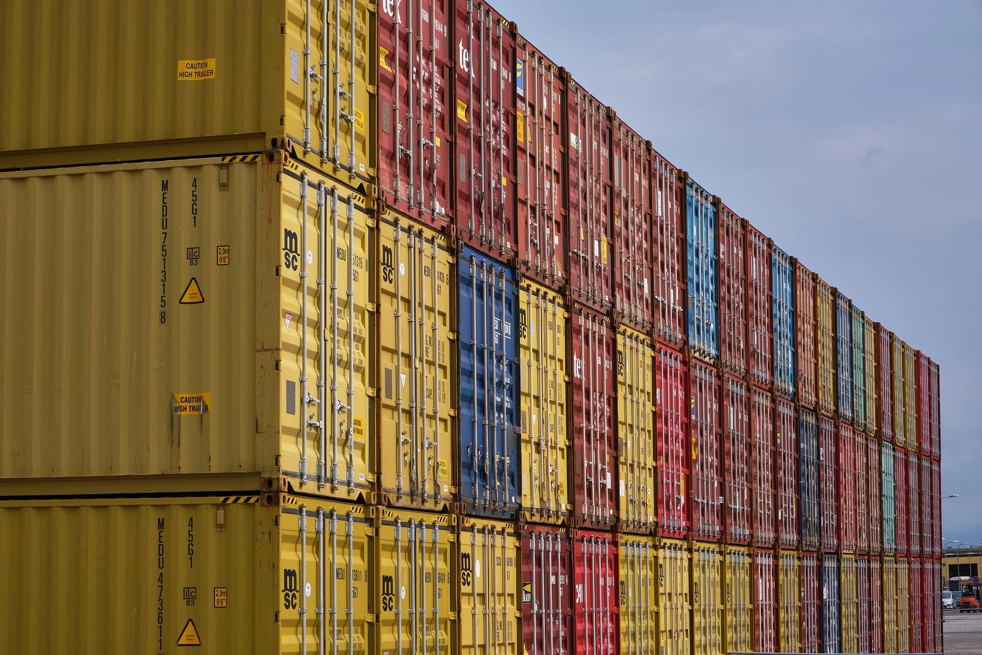 USWC Shares of Container Traffic through U.S. Ports in August 2026