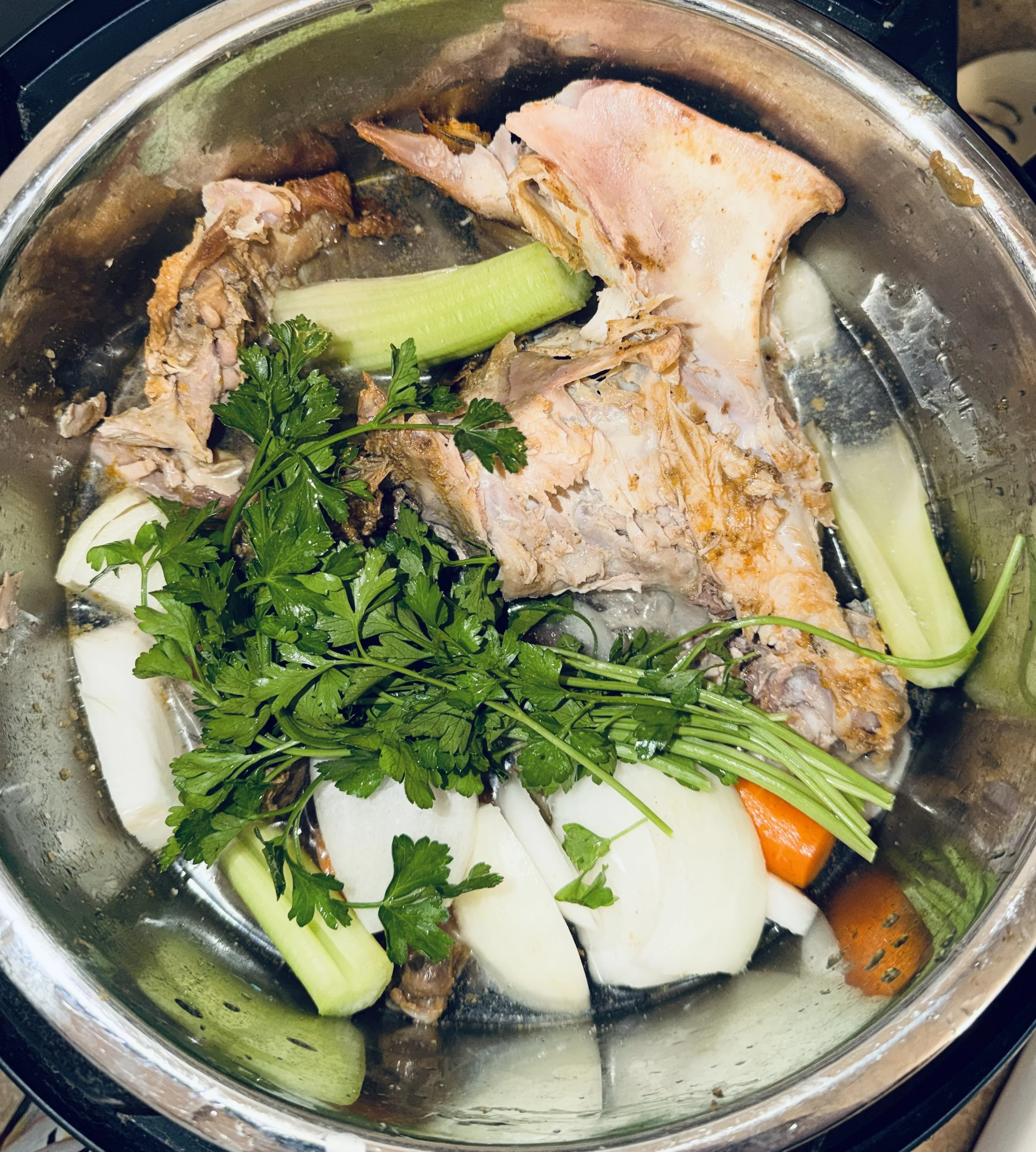 Instant Pot Turkey Bone Broth