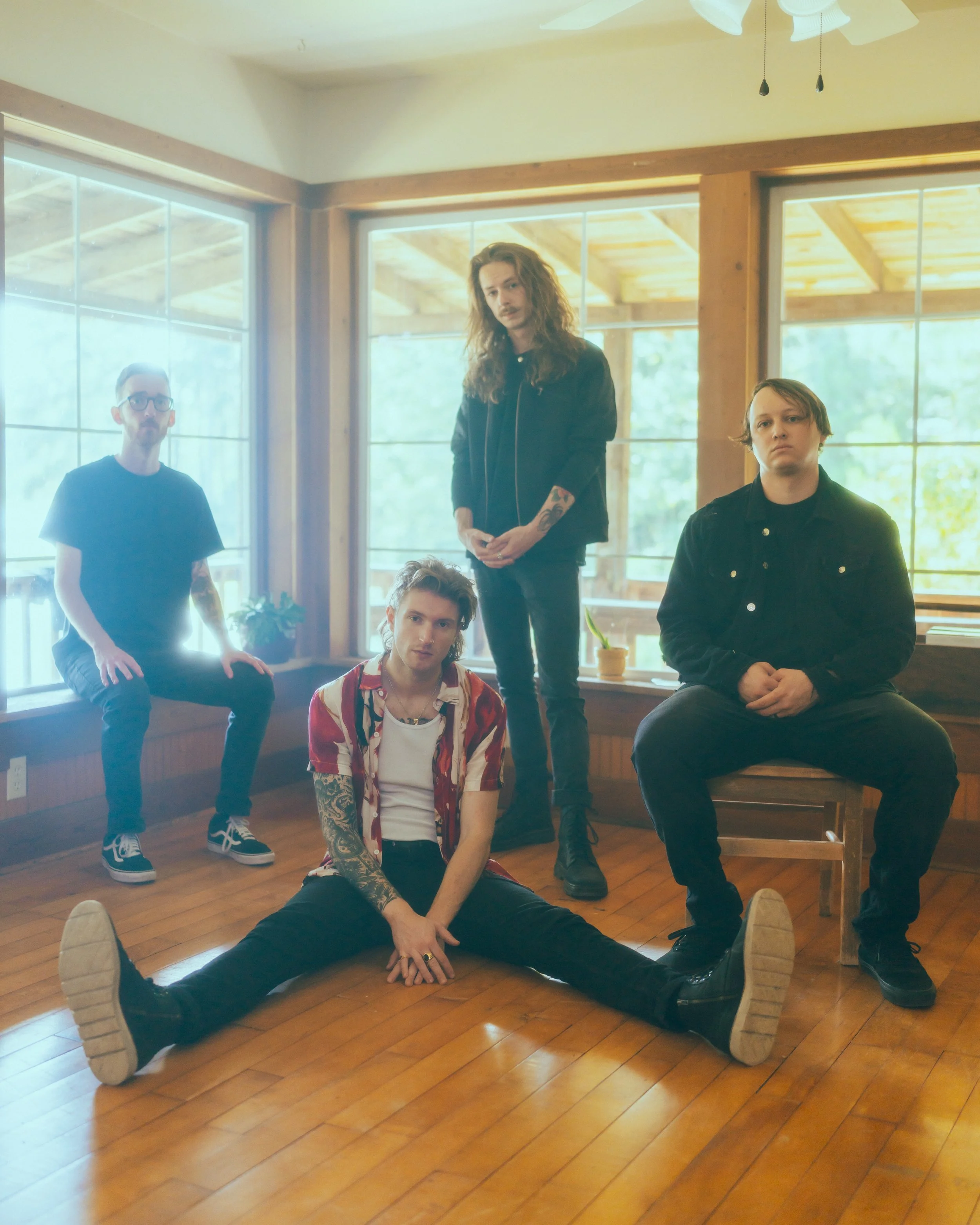 TELLTALE X CW-11.JPG