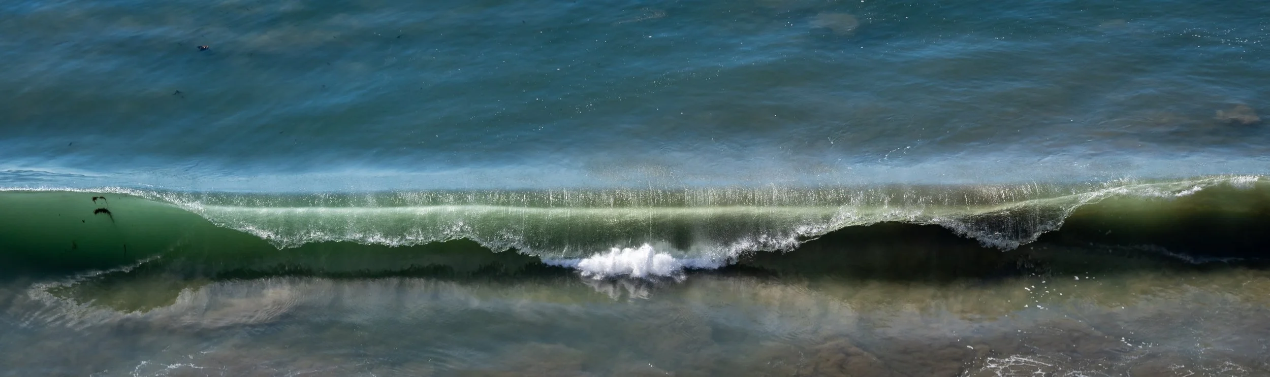 Wave break center 1 color.jpg