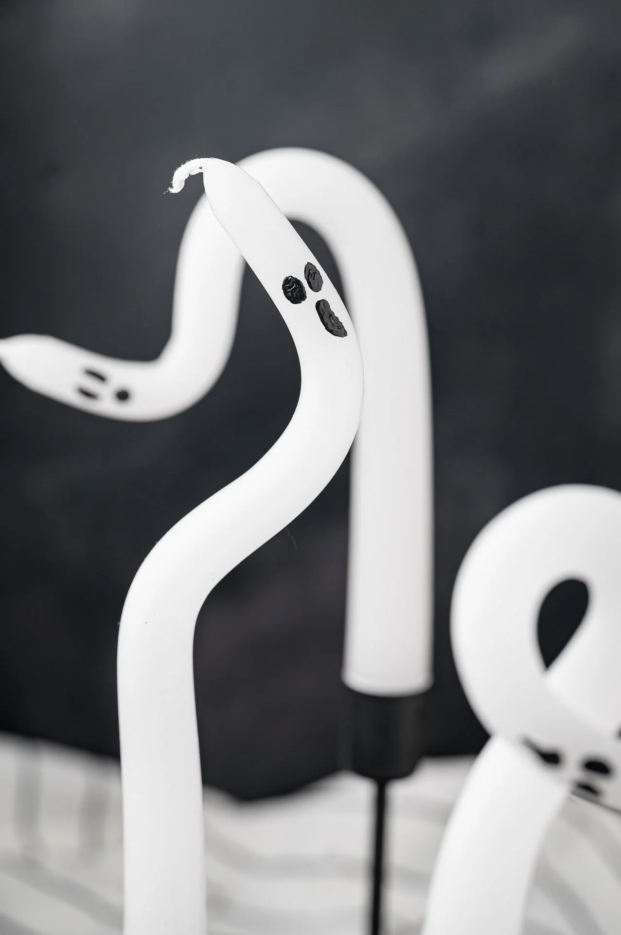 DIY Ghost Candles-12.jpg