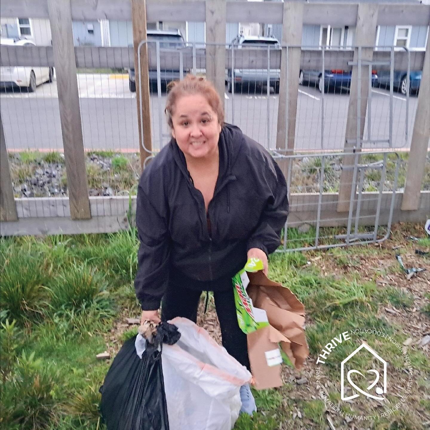 🌟 Community heroes in action! A resident at The Plateau in Fort Bragg, CA is stepping up to make a difference! Taking on our community clean-up challenge, she&rsquo;s showing that positive change starts with individual action. Together, we&rsquo;re 