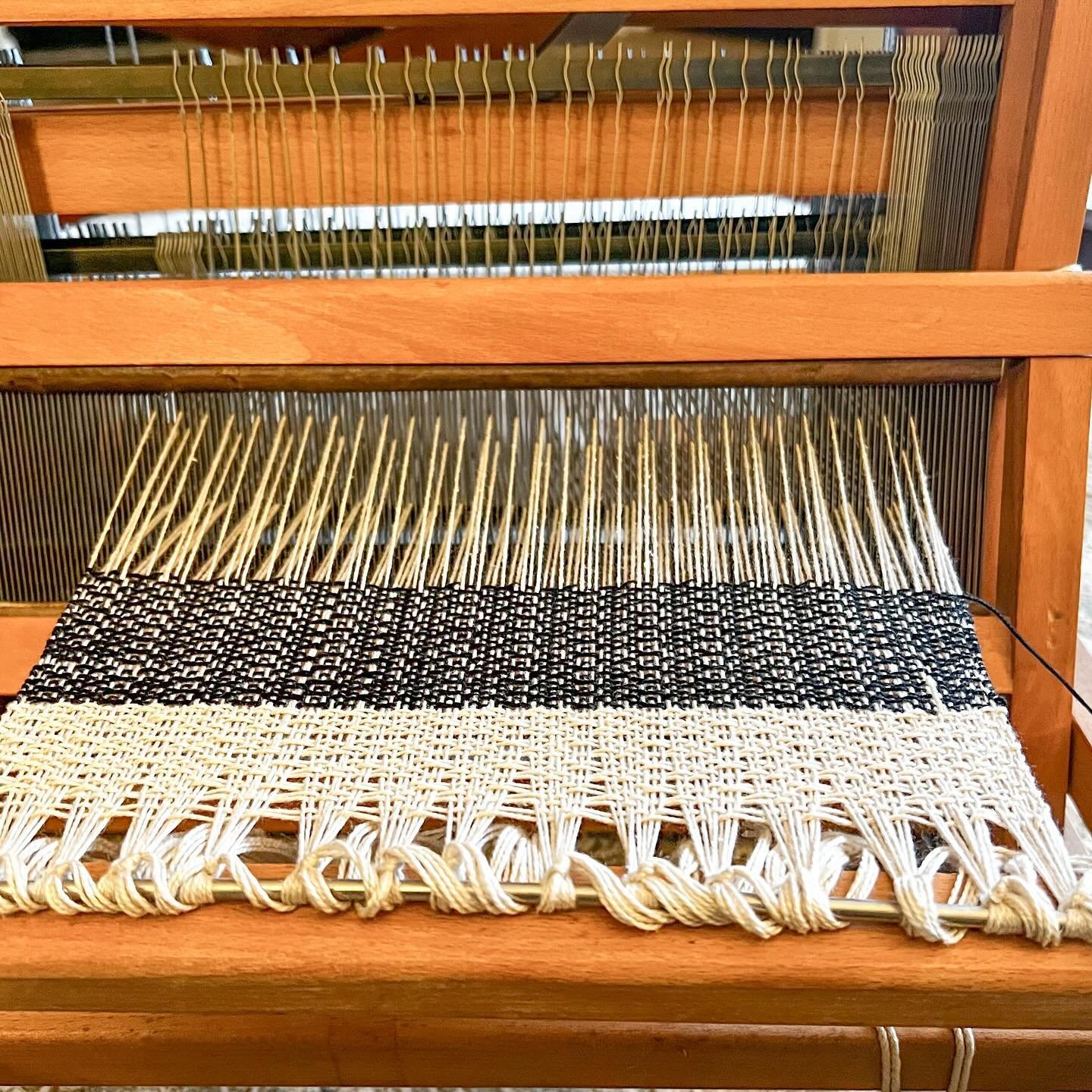 Largest weaving that I&rsquo;ve done on the baby loom! Each weaving on this machine has taught me so much. It is a lovely process! #weaving #tableloom #reversetwillweave