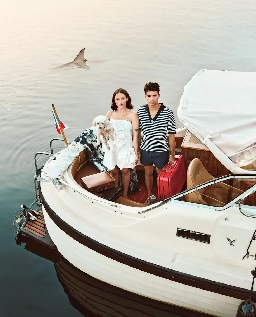 Couple enjoying a romantic private boat cruise in Prague on the Vltava river