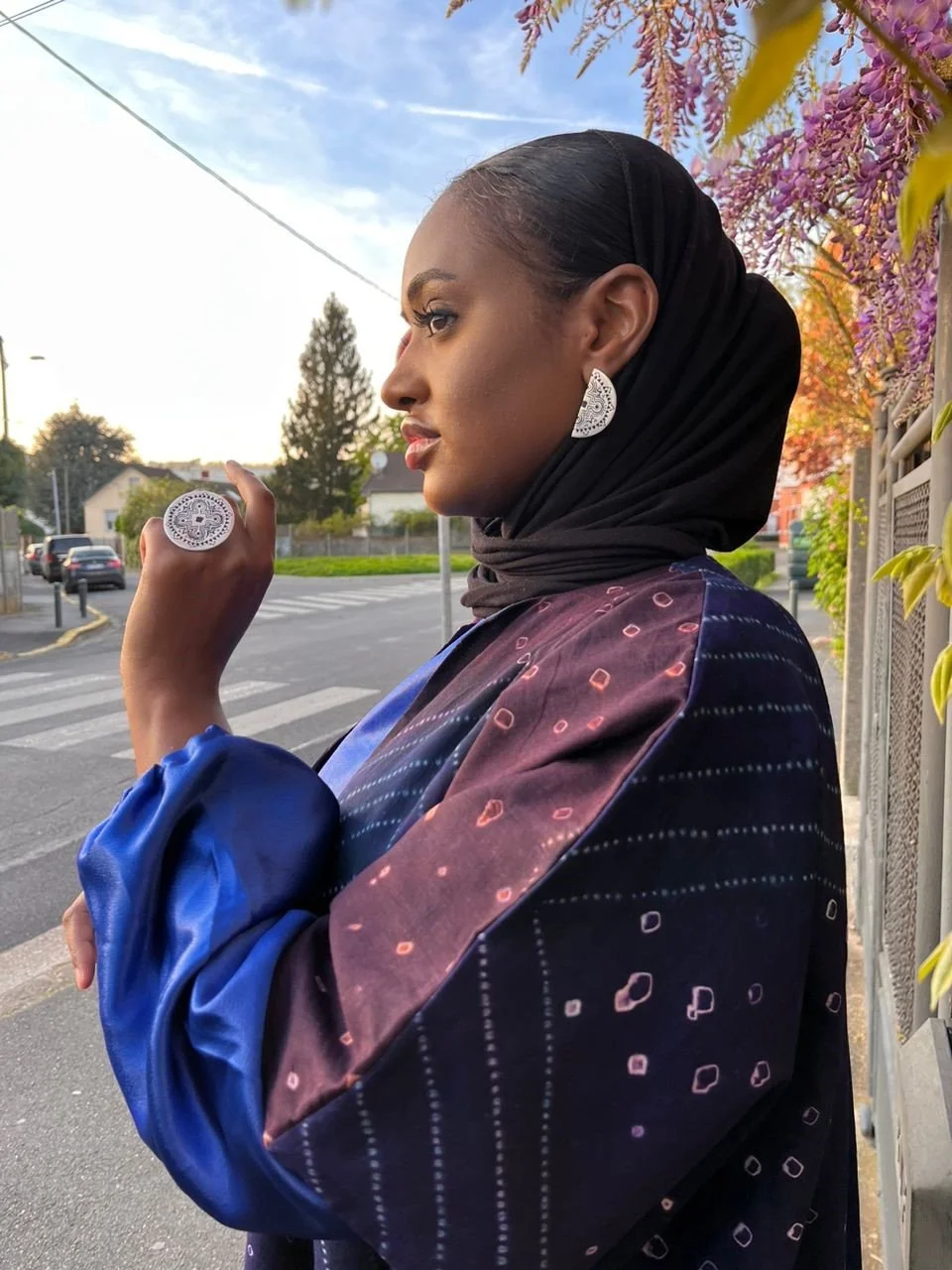 Boucle d’oreille et bague