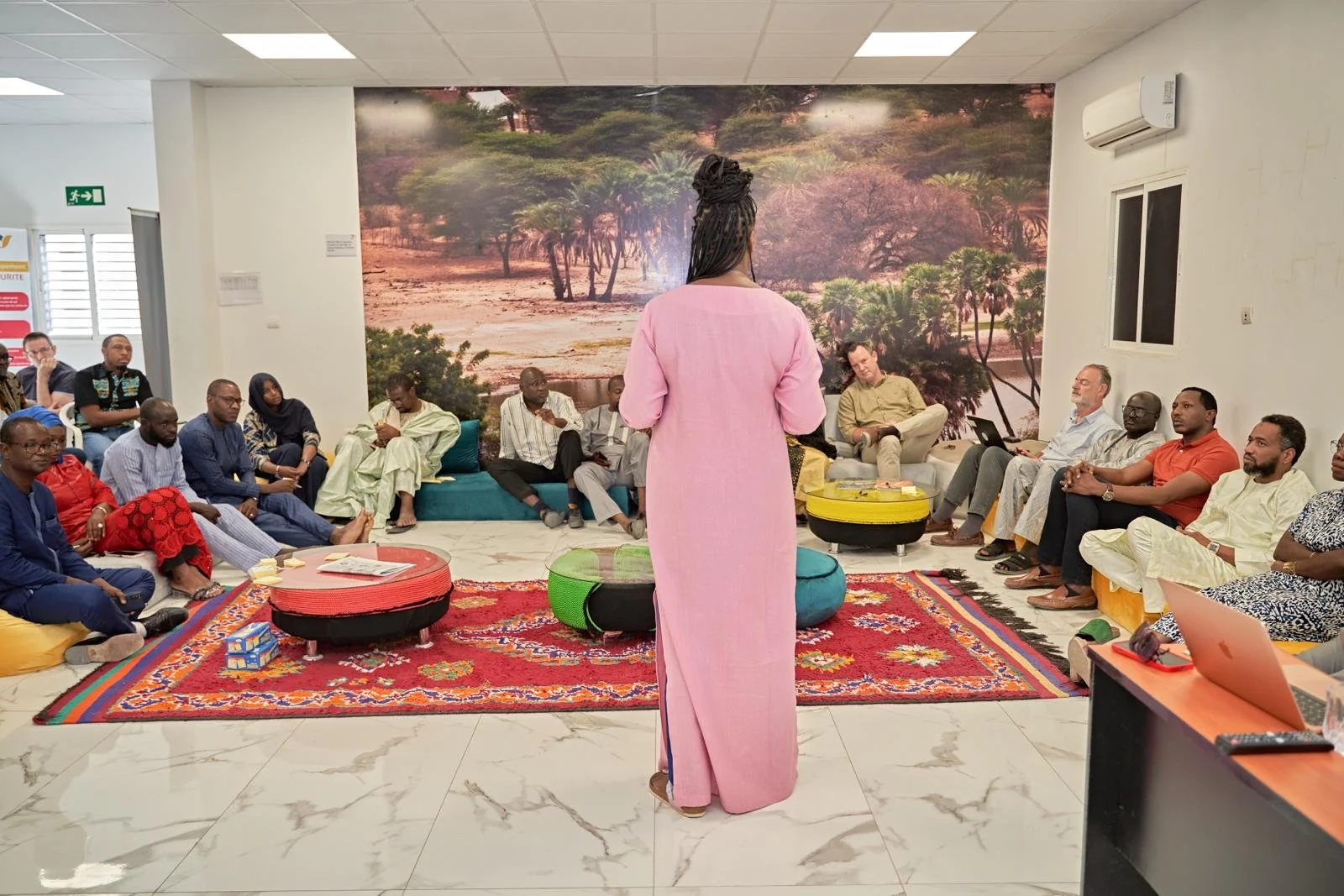 image-autonomisation-des-femmes-soutien-aux-entrepreneures-africain