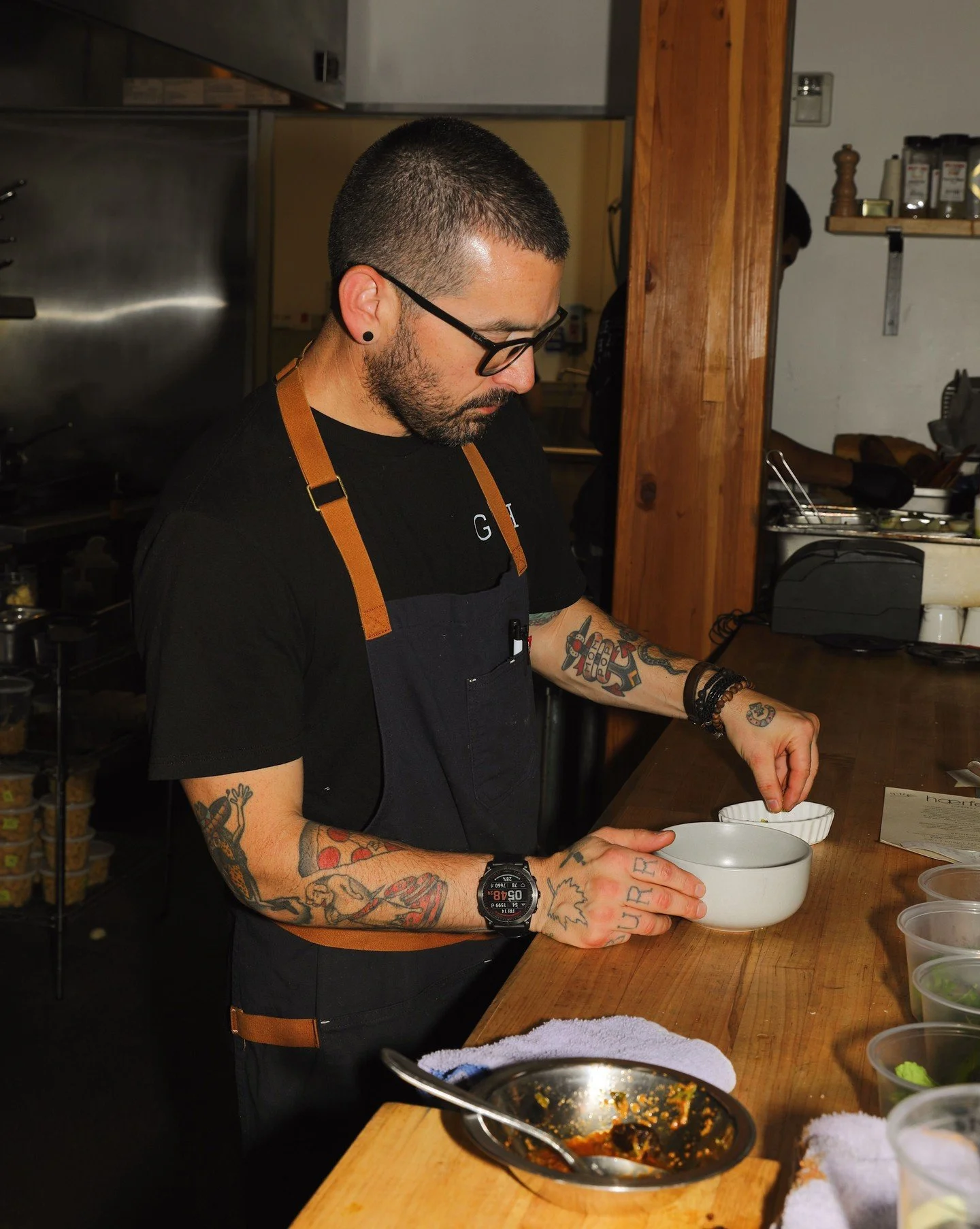 Join us for happy hour! First and last hour of every service at the bar, everyday. Our team recently rolled out new seasonal items and we look forward to having you in.

Bookings available in bio. 🔗