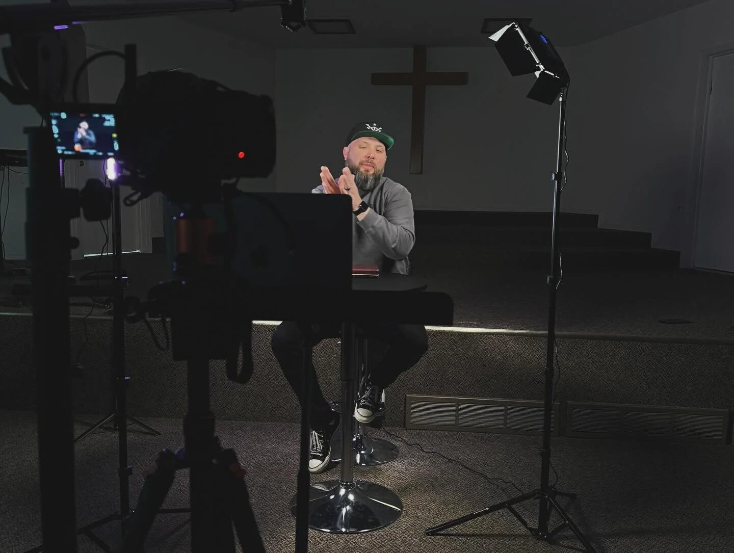Video shoot!
Training video @buffalo.church 

#buffalochurchhelena #lumecube #canon #r5c #videography