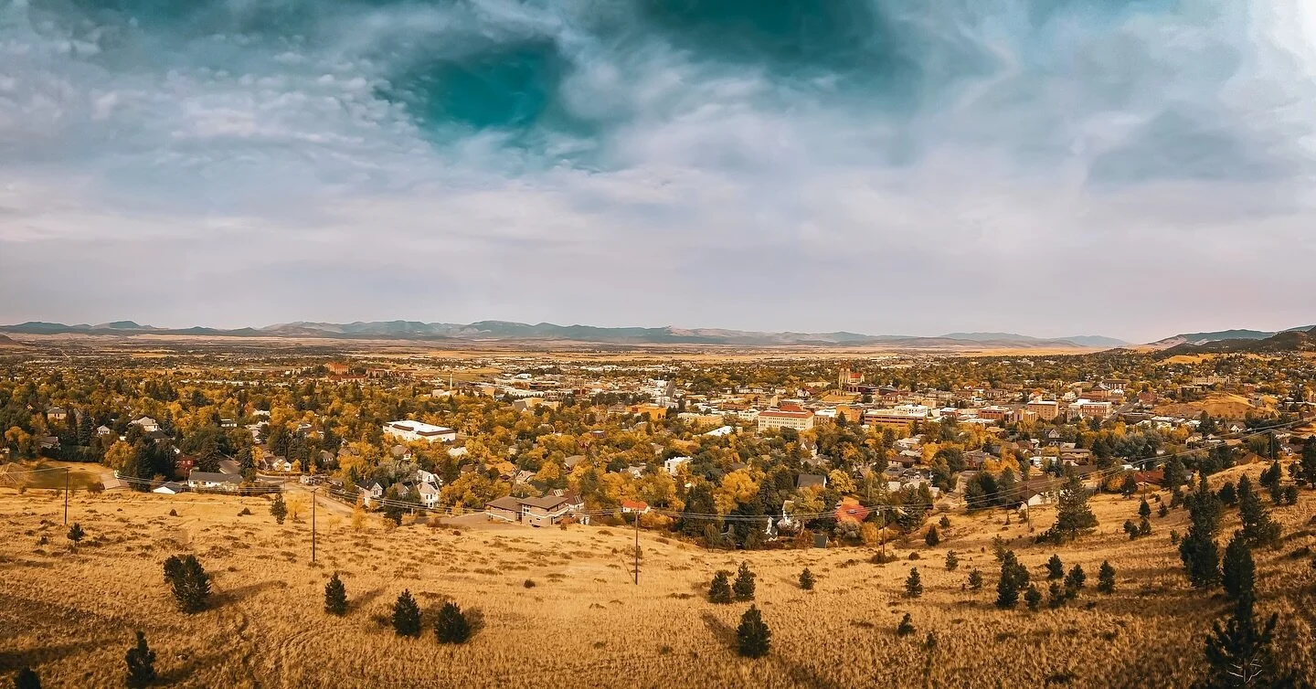 Helena, MT&hellip; home

#helena #montana #valley #dji #mavic2pro #warm #hiking #bigskycountry
