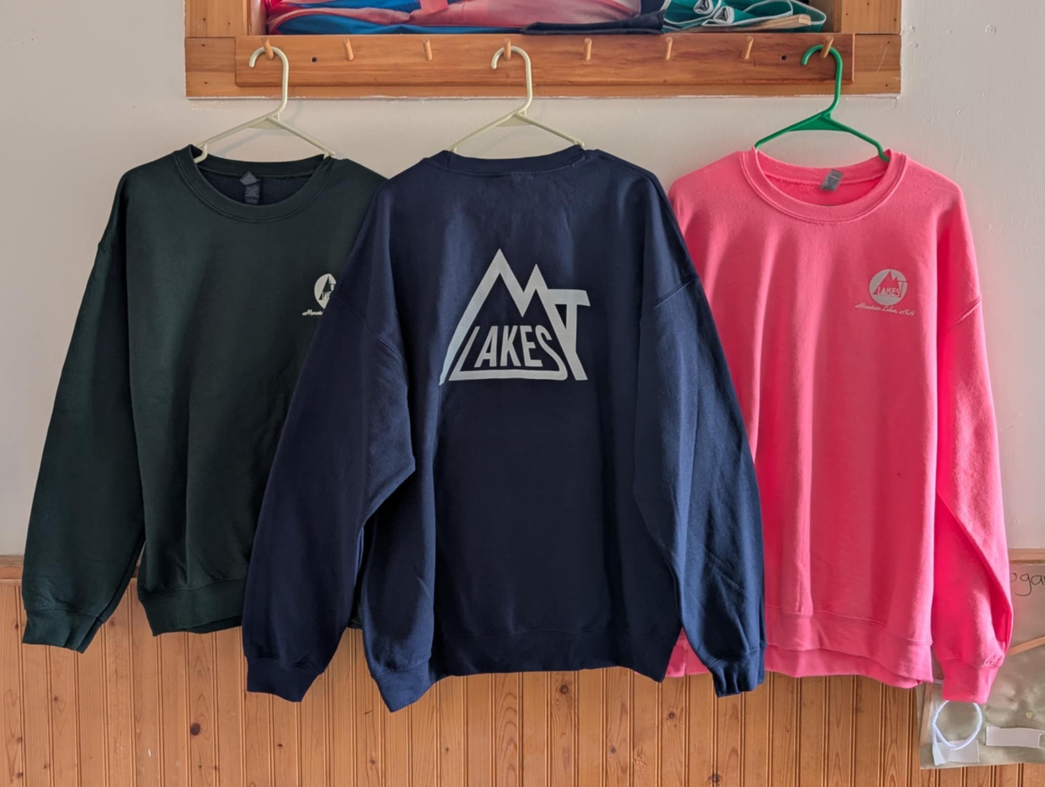 Sweatshirt